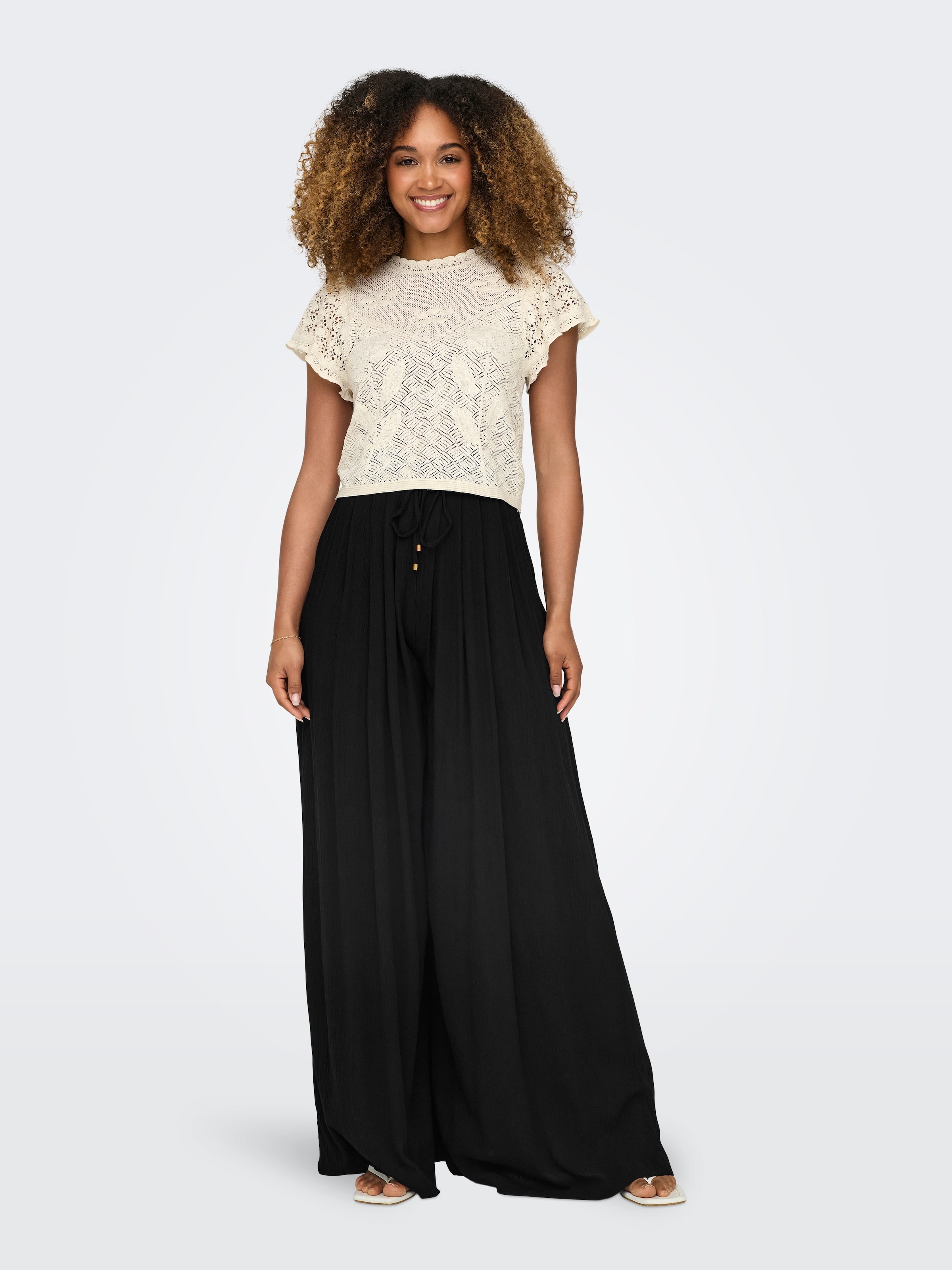 ONLY Kurzarmpullover »ONLESTRALLA S/S SHORT STRUCTOP KNT NOOS«