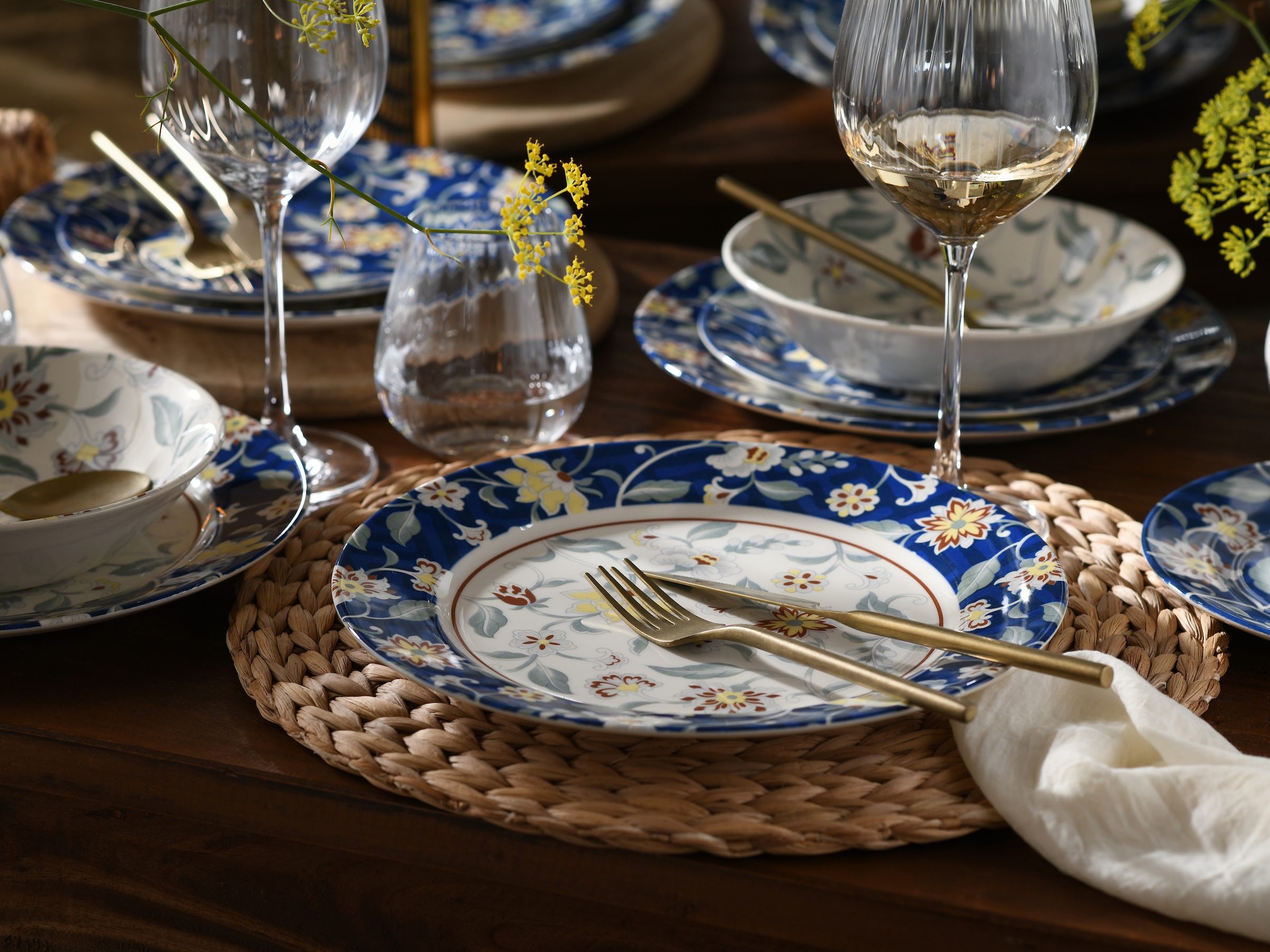CreaTable Teller-Set »Odessa, Teller Set 12-tlg« Blumendekor