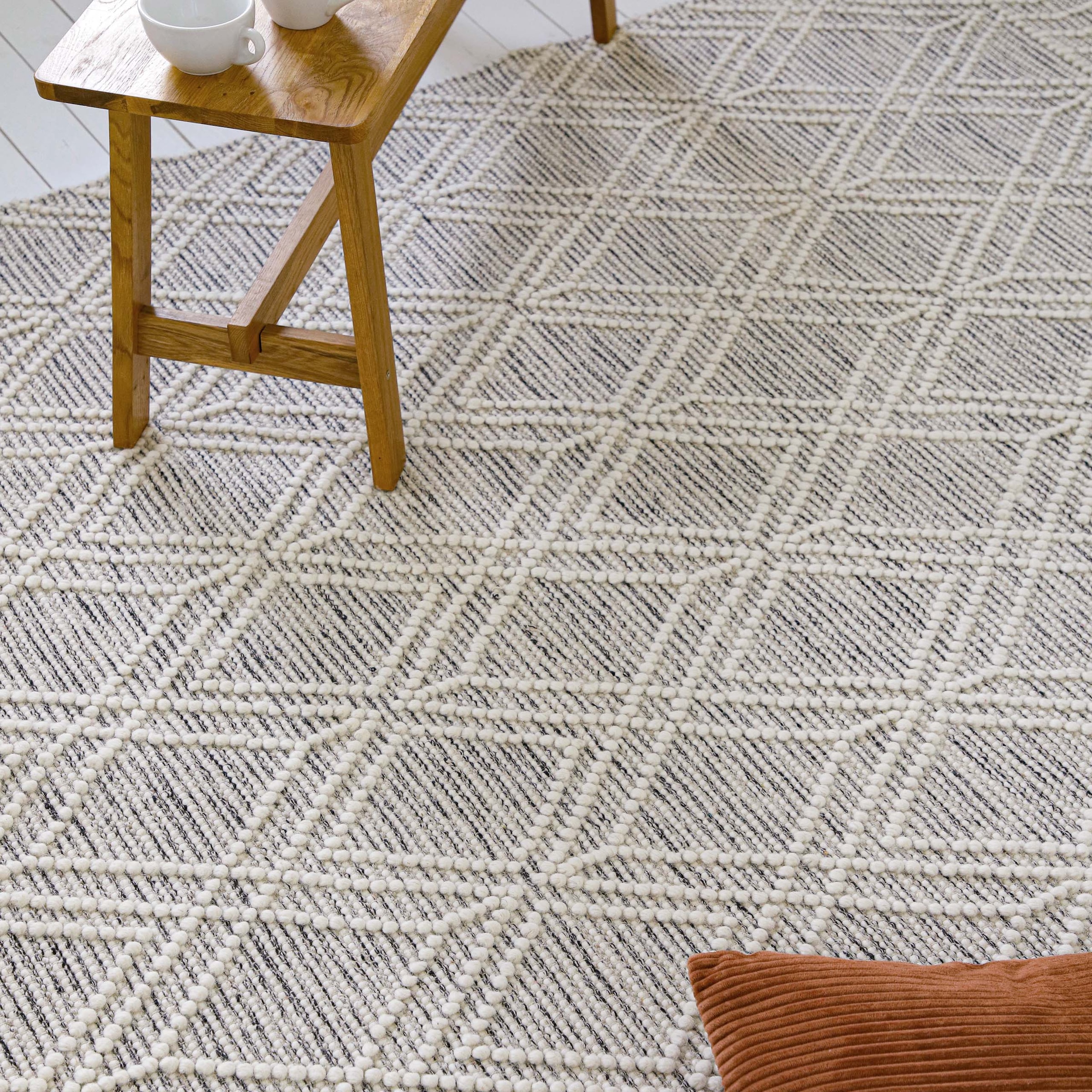 OTTO home Teppich »Eleena«, rechteckig, 8 mm Höhe, 70% Wolle, handgewebt, Raute, Hoch-Tief, Wohnzimmer, Naturfaser