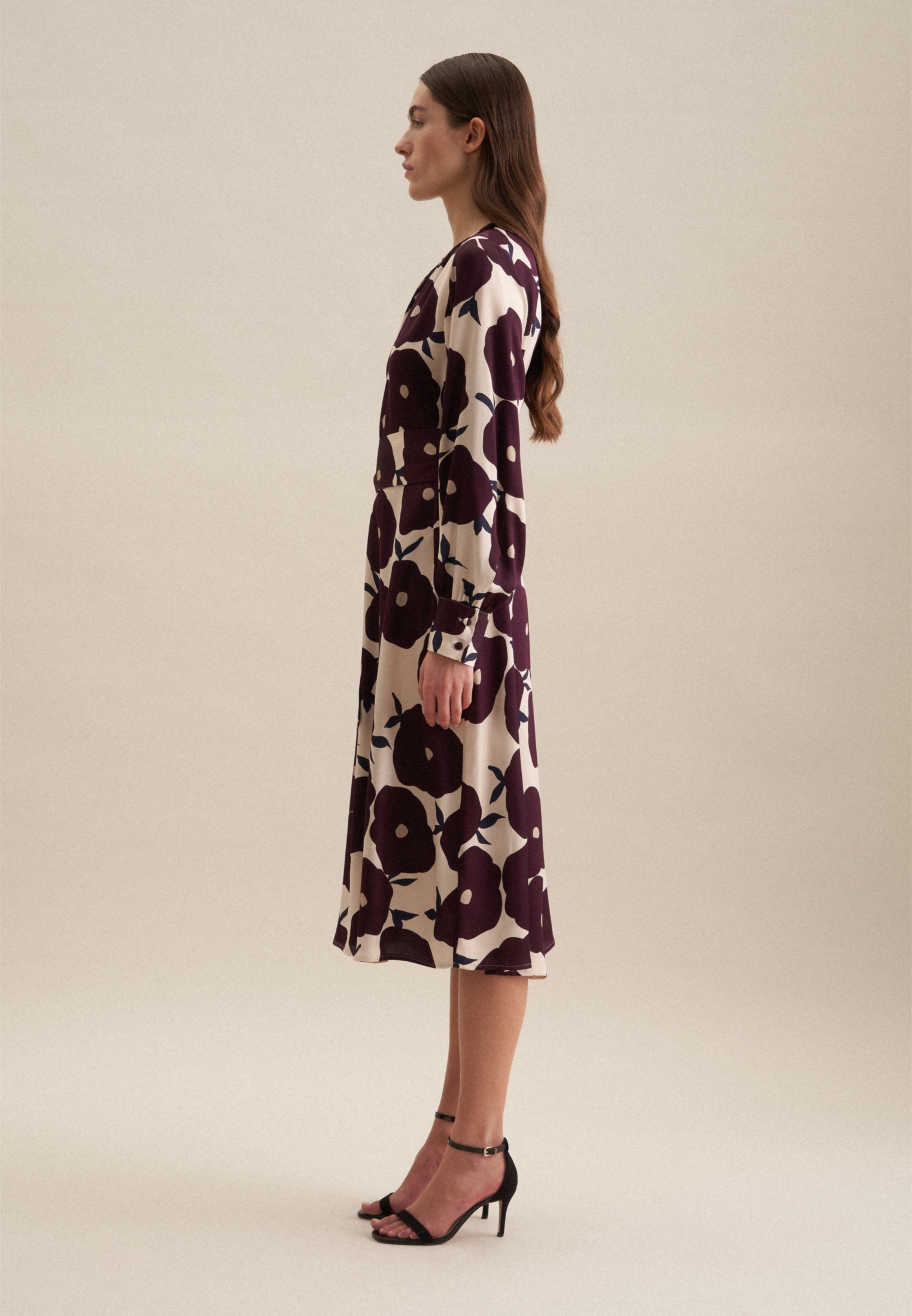 seidensticker Sommerkleid »Schwarze Rose«, Langarm Rundhals Druck