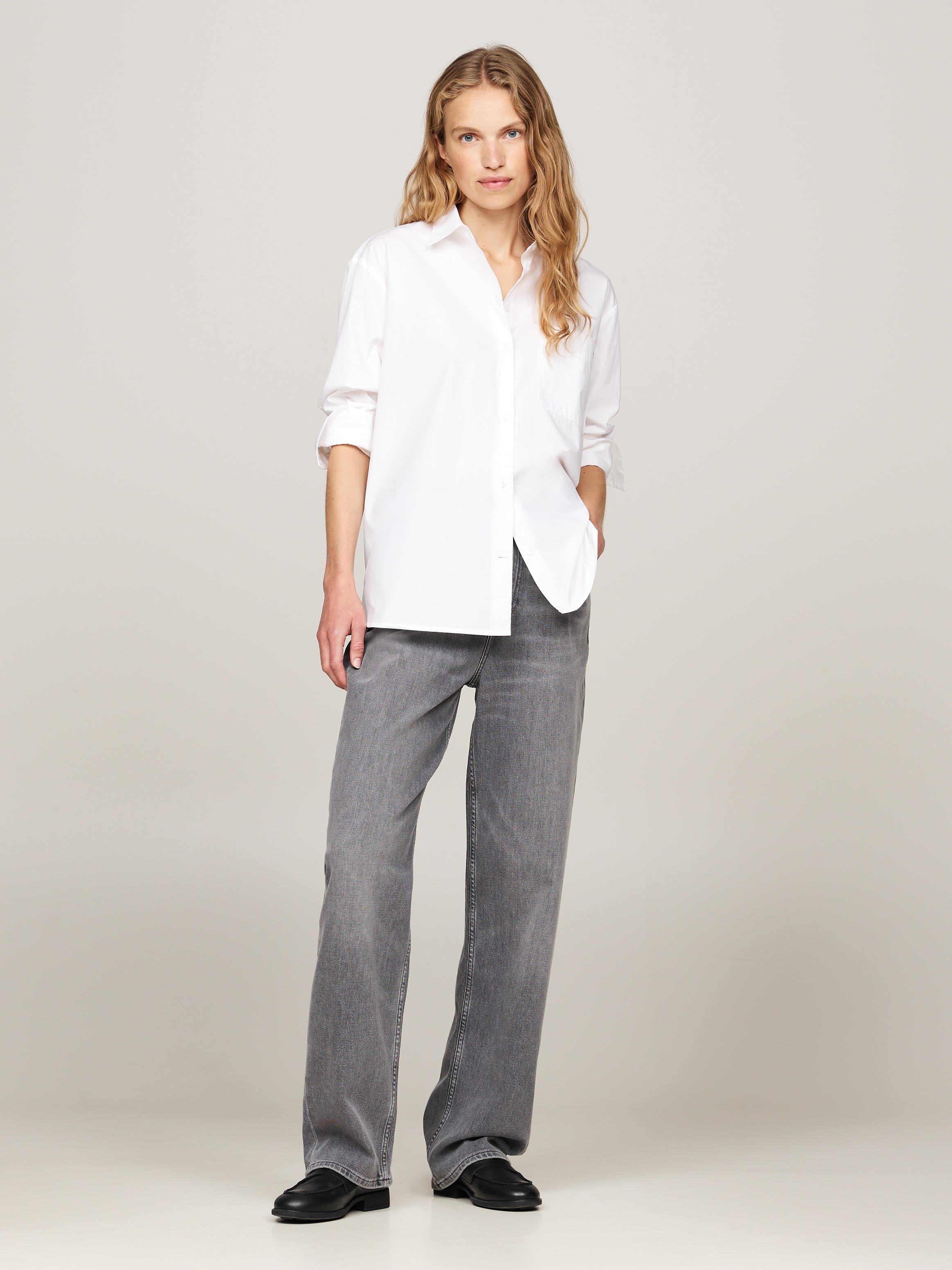 Tommy Hilfiger Straight-Jeans »RELAXED STRAIGHT HW GER«, mit Tommy Hilfger Logo-Badge