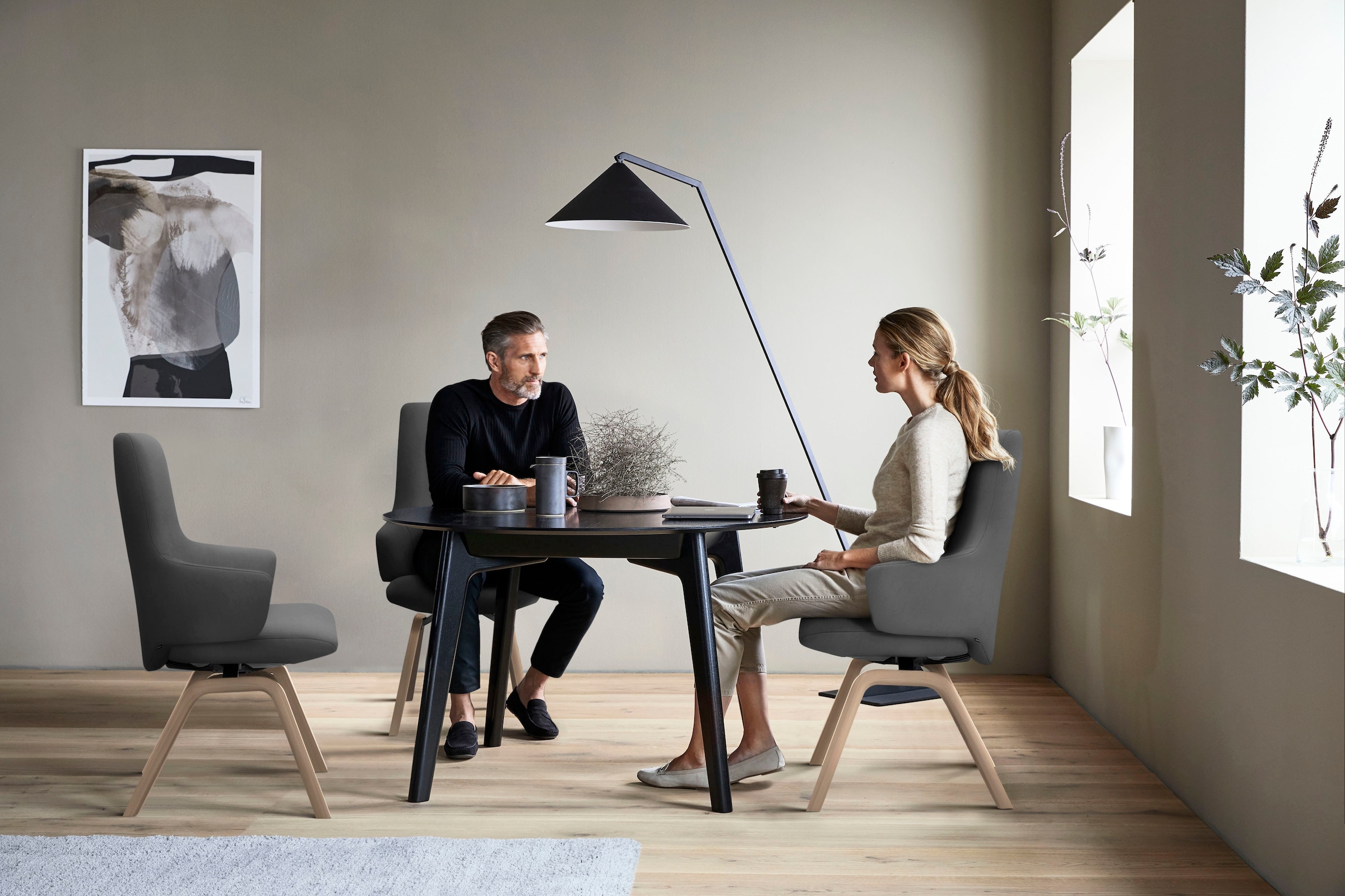 Stressless® Polsterstuhl »Laurel«, Microfaser DINAMICA, High Back mit Armlehne, Größe L, mit schräggestellten Beinen in Eiche