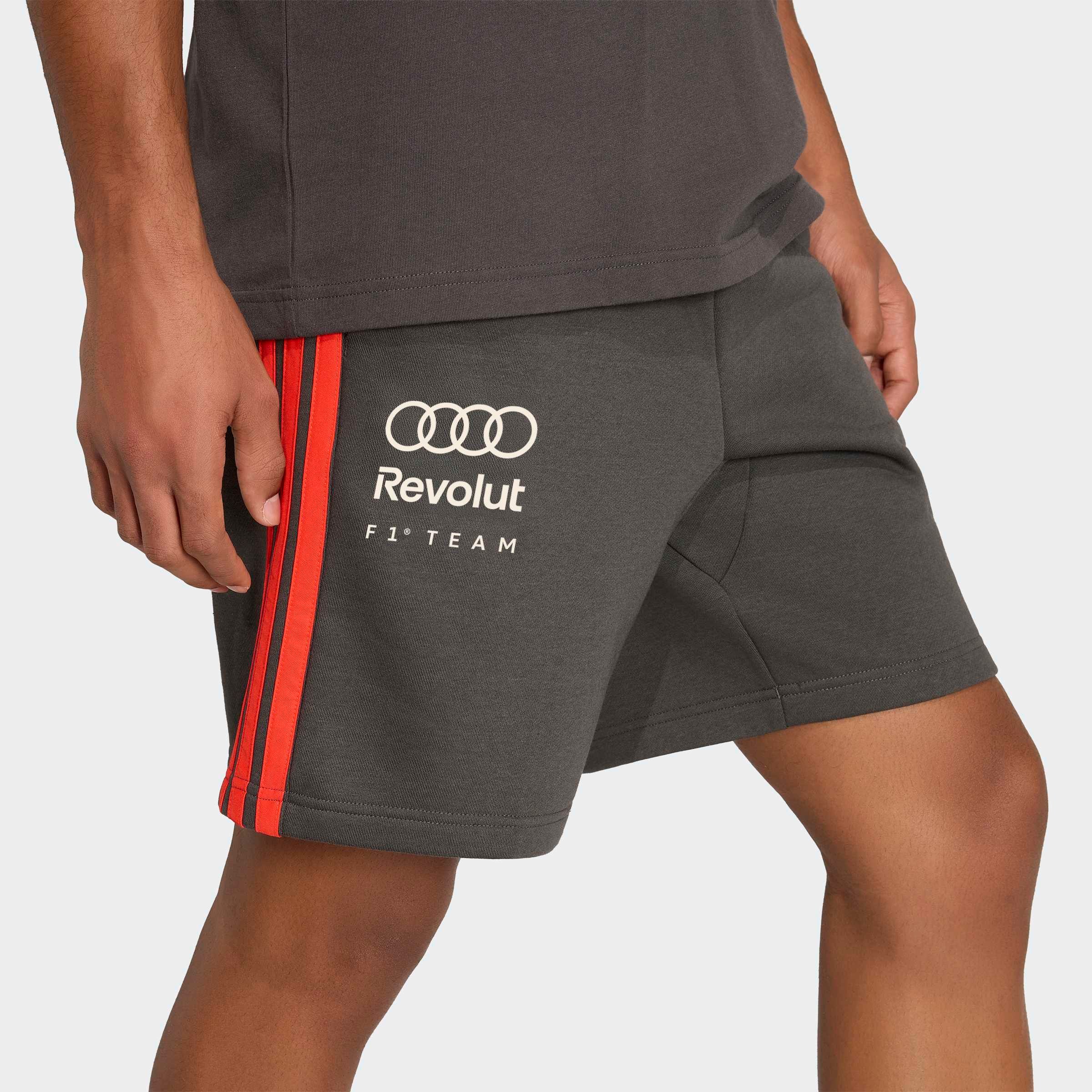 adidas Performance Shorts »AUDI REVOLUT F1 TEAM DNA«  mit Kordelverschluss, aus Baumwolle, normal-weite Passform