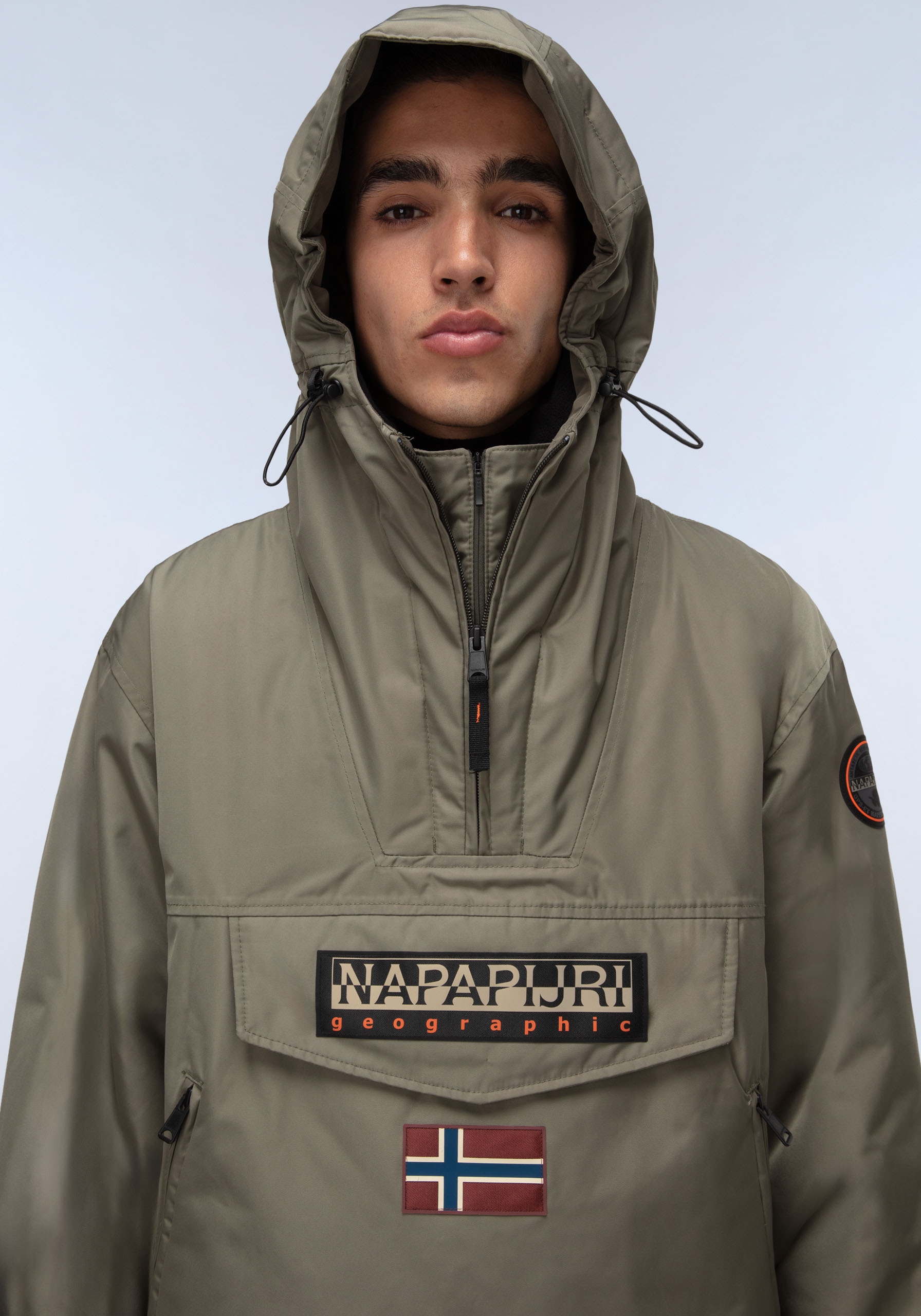 Napapijri Anorak »RAINFOREST« mit Kapuze regular fit, mit seitlichen Reißverschluss, Belüftungsösen,