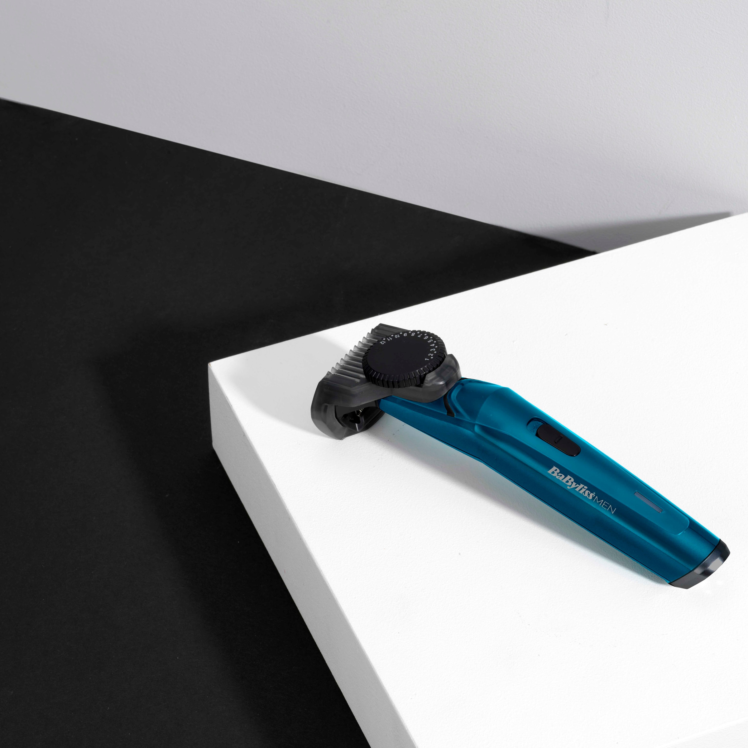 BaByliss Bartschneider »T890E MEN Japanese Steel«, 1 Aufsätze, inkl. Etui 0, 5 - 12mm mit 3 Jahren XXL Garantie