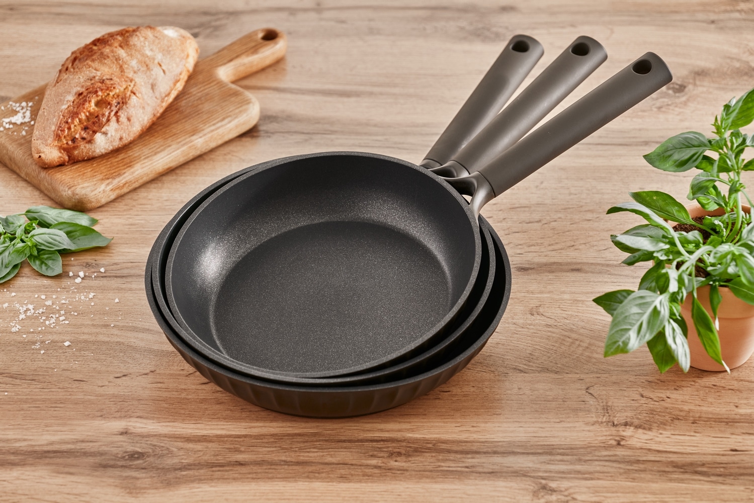 RESTO Kitchenware Bratpfanne »Ascella, antihaftbeschichtet und spülmaschinenfest« Aluminiumguss 1 Stk. tlg. Induktion, für alle Herdarten geeignet