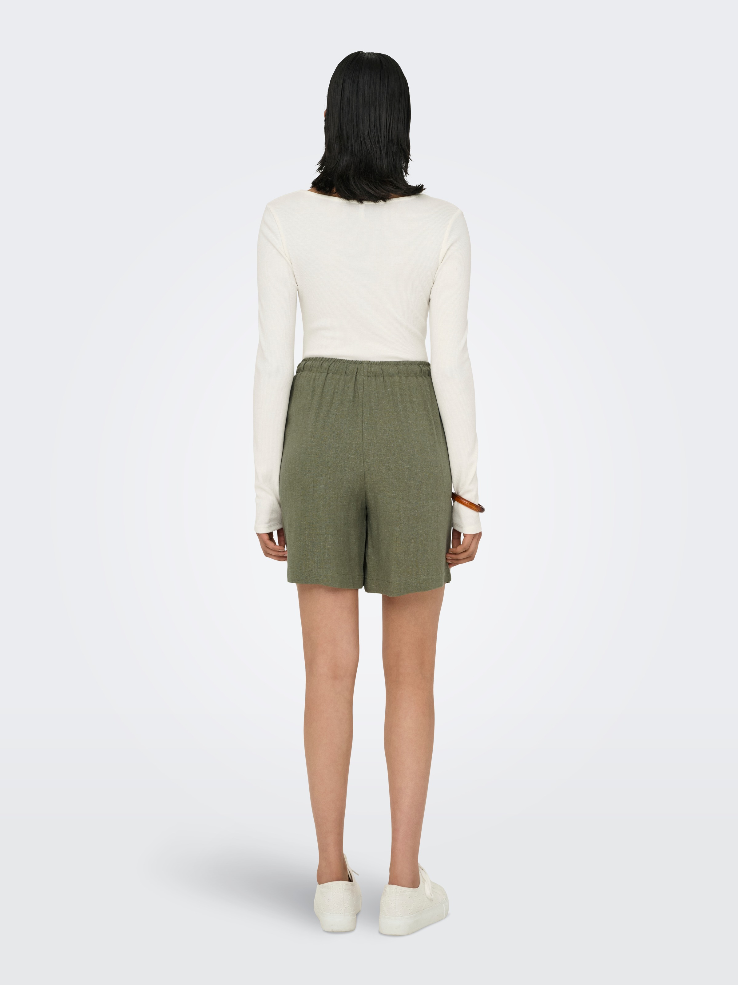 ONLY Shorts »ONLSIESTA MW PULL-UP LIN BL SHORTS NOOS«  loose fit, Jersey, Viskosemischung, elastischer Bund, unifarben
