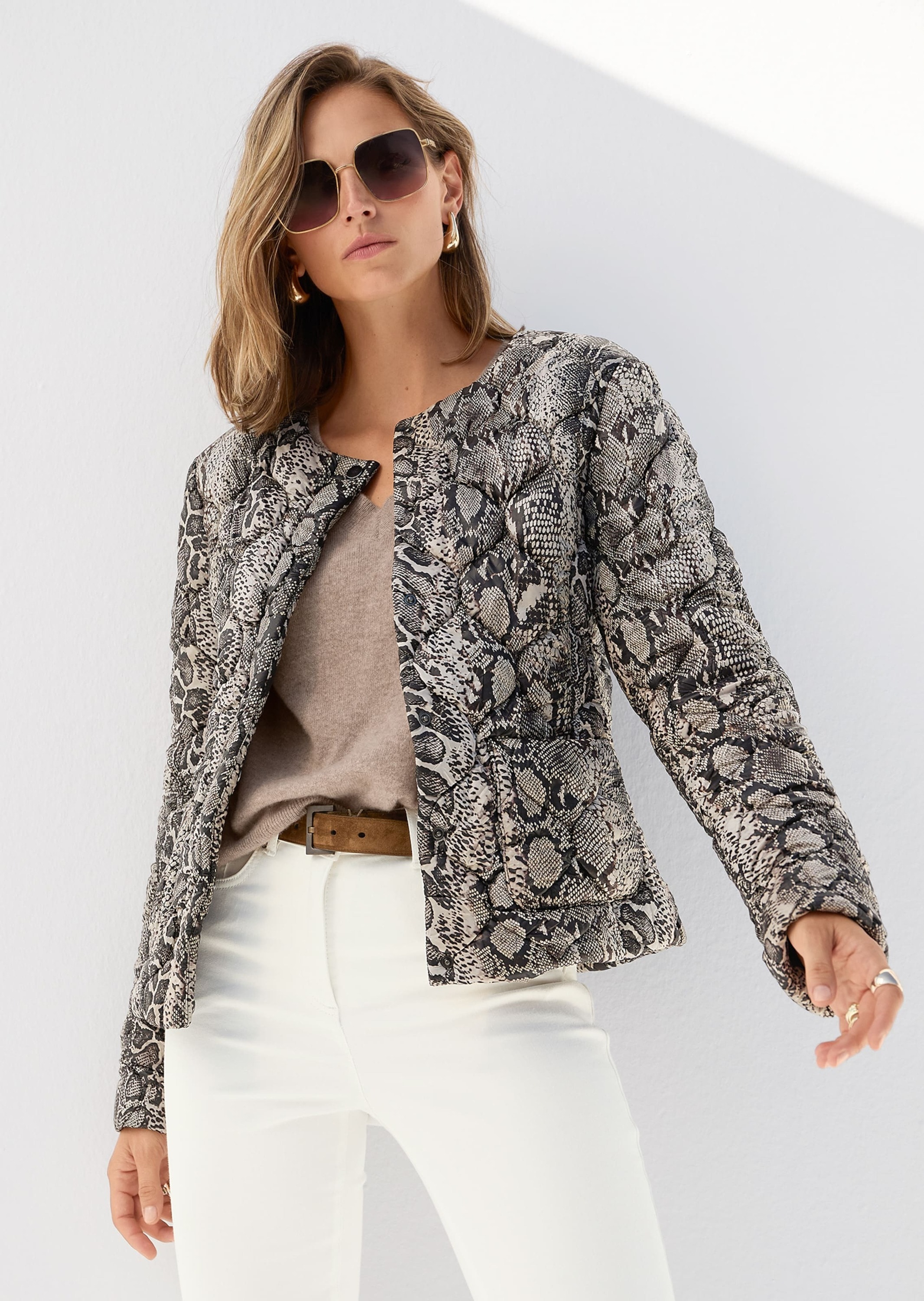 MADELEINE Steppjacke »Jacke Sommerliche Kurzjacke mit Unikat-Print«