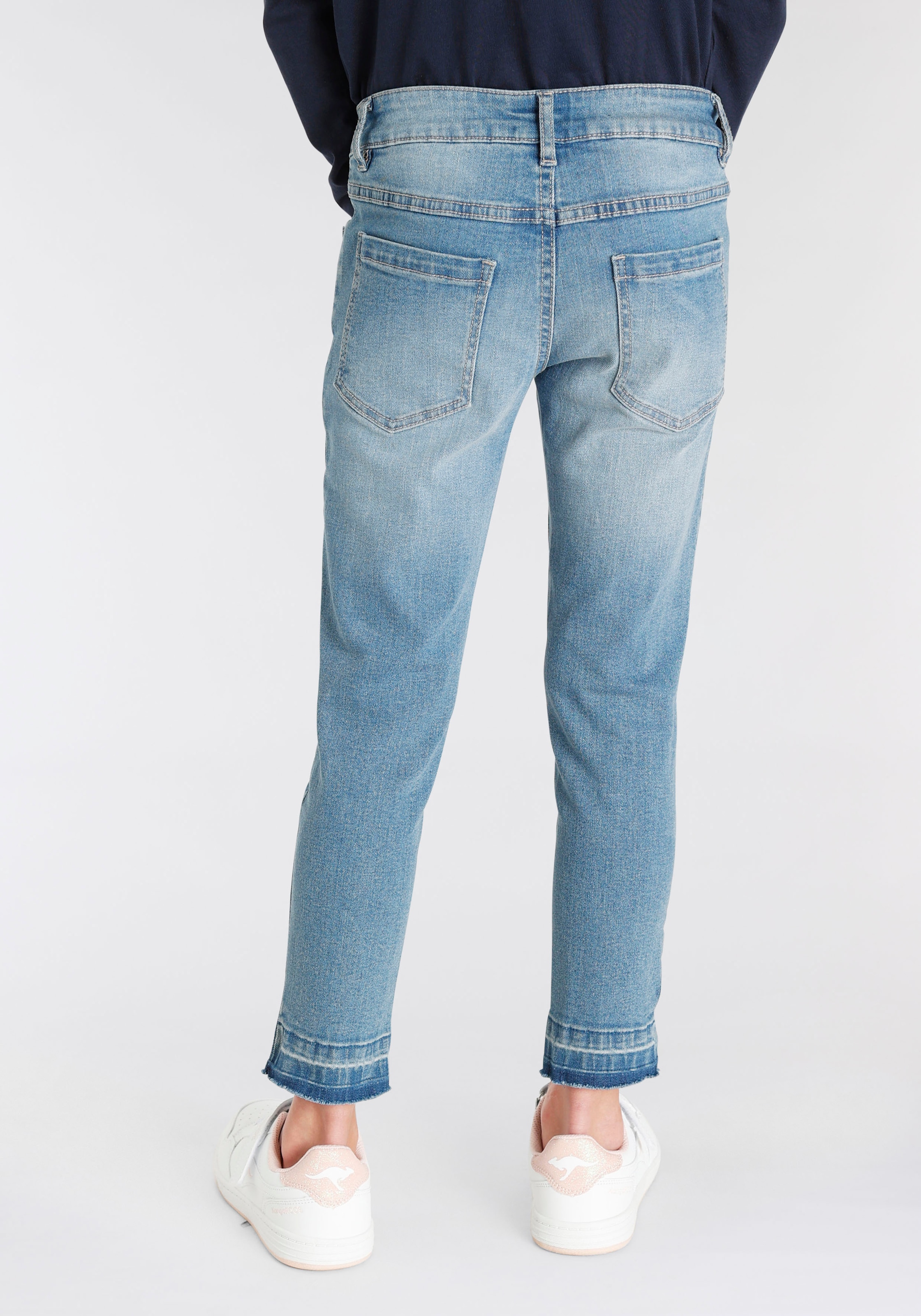 KangaROOS 7/8-Jeans », im Bund kleiner und ♕ verstellbar«, Stickerei bei