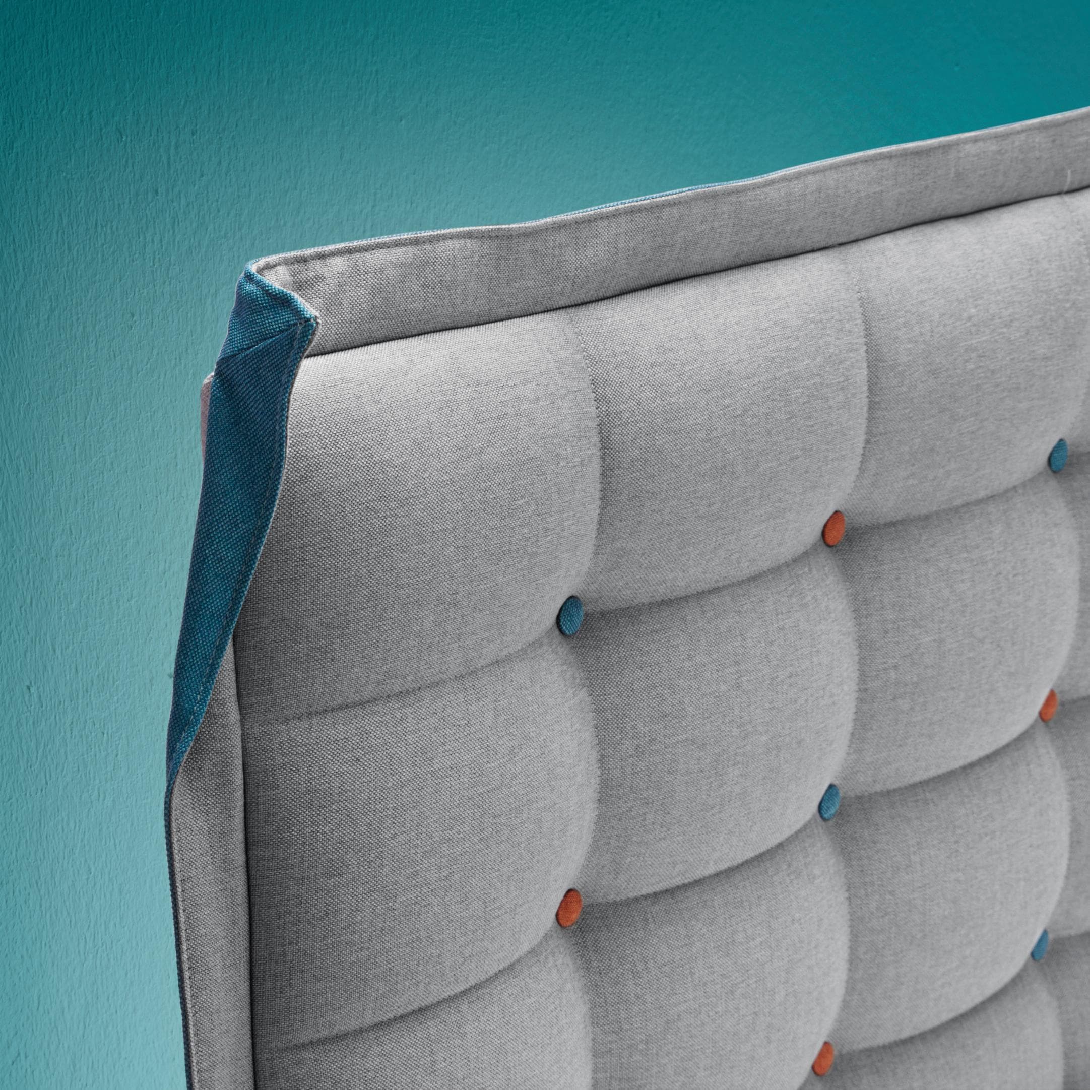 Home affaire Boxspringbett »Sagres« Kopfteil mit 2farbiger Flatterbiese und zweifarbigen Knöpfen