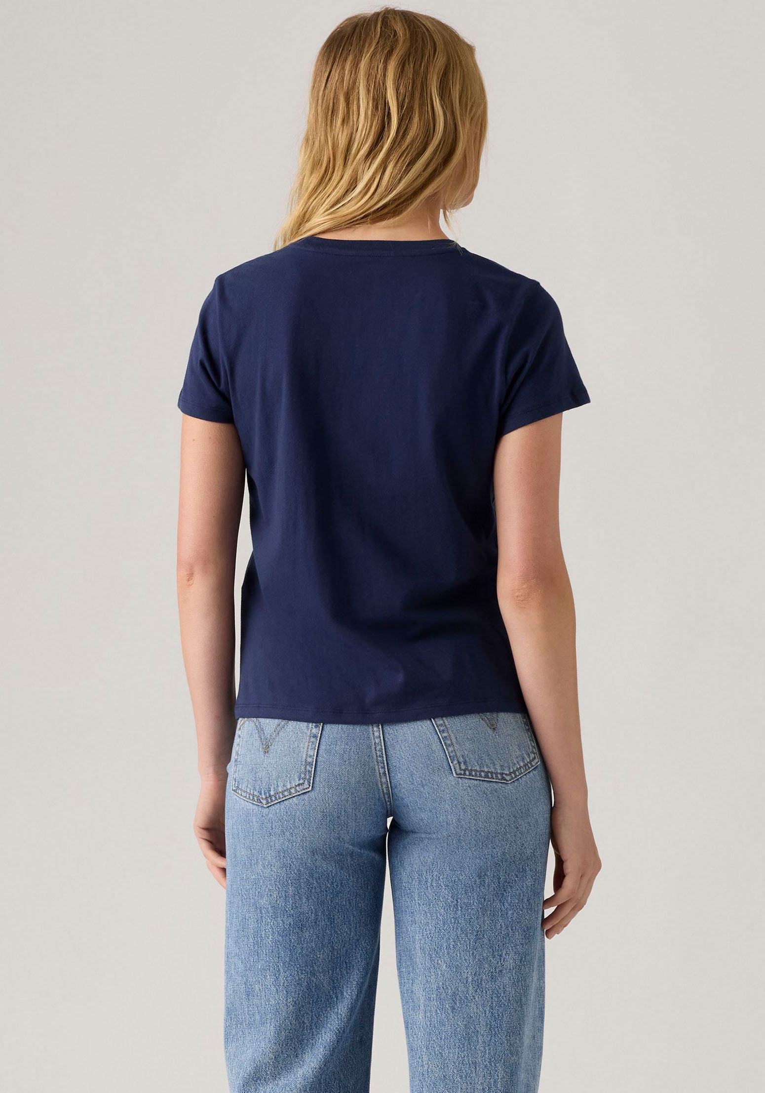 Levi's® T-Shirt »THE PERFECT TEE«, mit Batwing-Logoprint