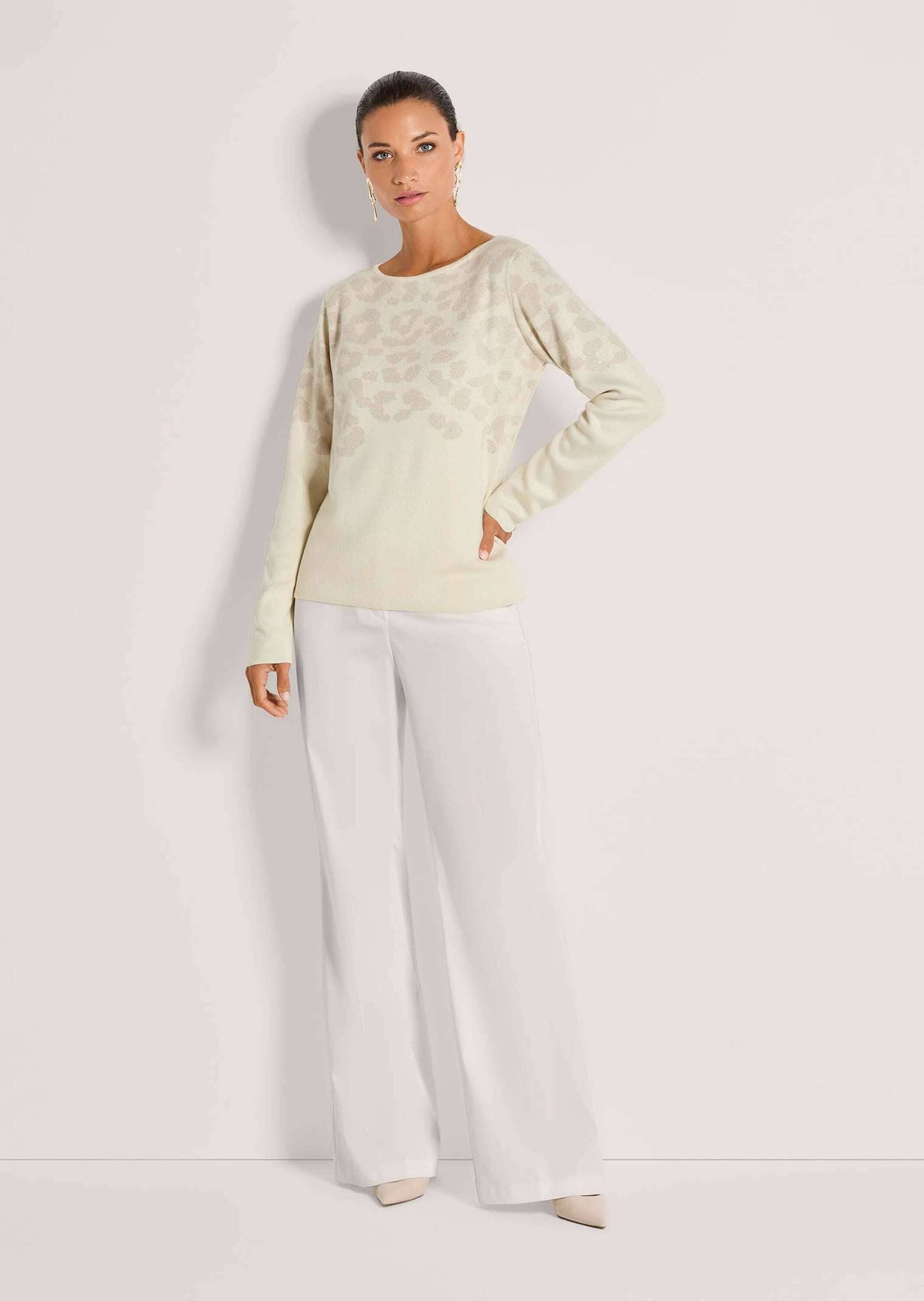 MADELEINE Longpullover »Strickpullover Jacquardpullover mit Animal-Design« Ton-in-Ton-Jaquard