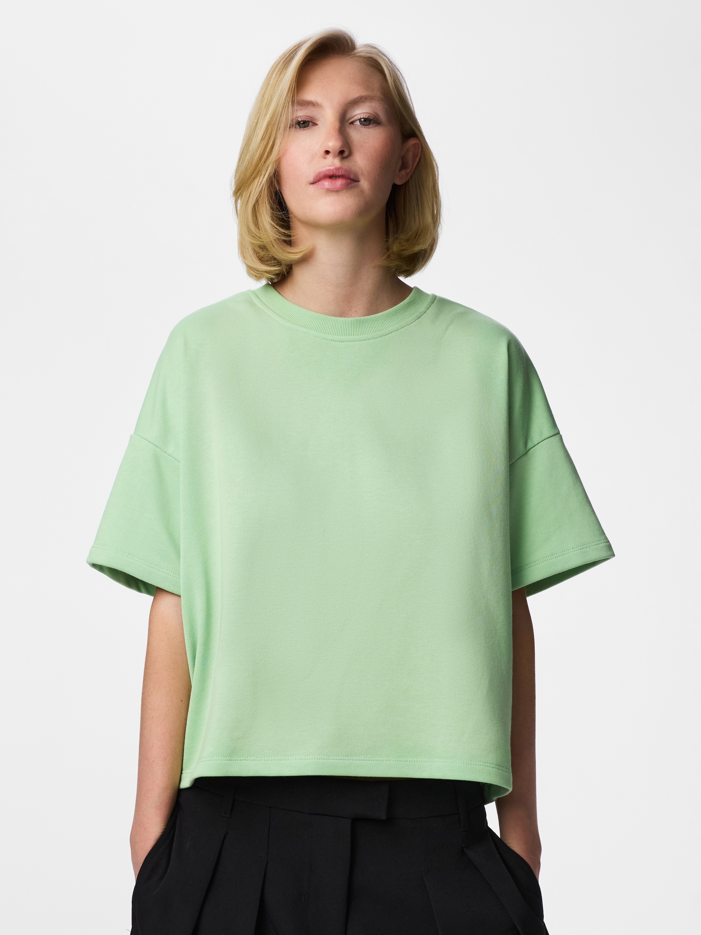 pieces Sweatshirt »PCCHILLI SUMMER 2/4 LOOSE SWEAT NOOS BC«
