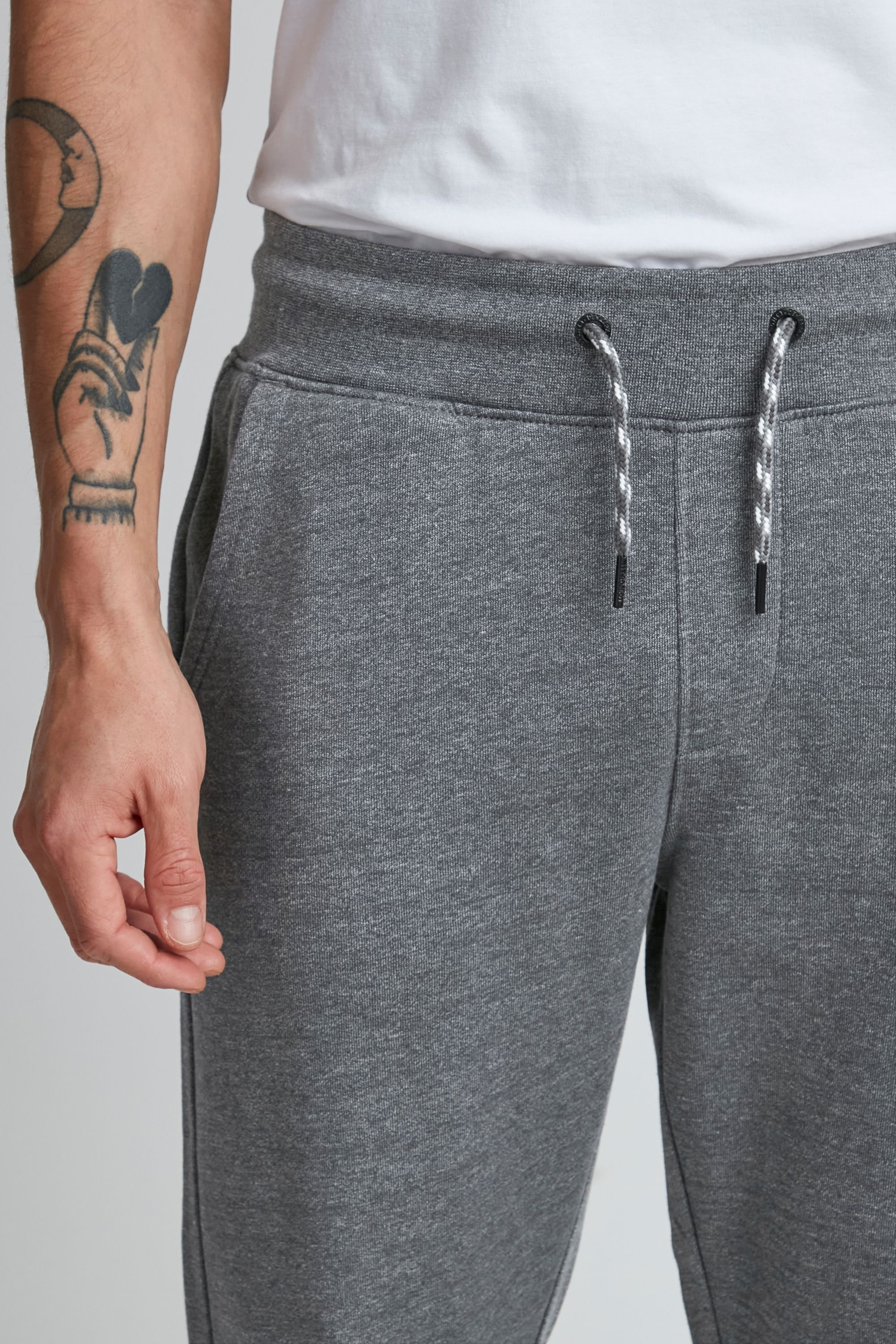 11 Project Sweathose »Sweathose PROle«