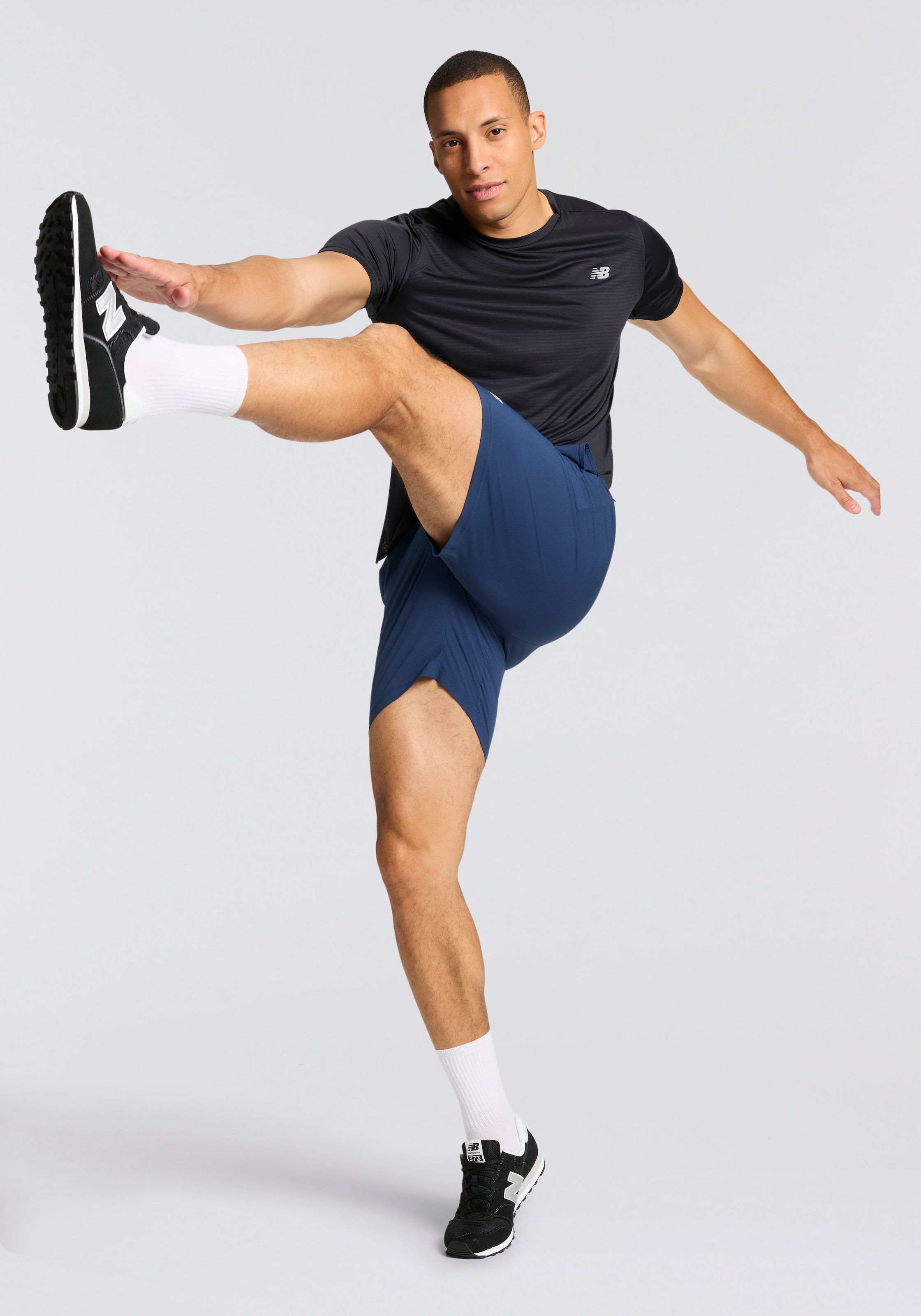 New Balance Laufshorts »Sport Essentials Short 7"«, elastischer Bund