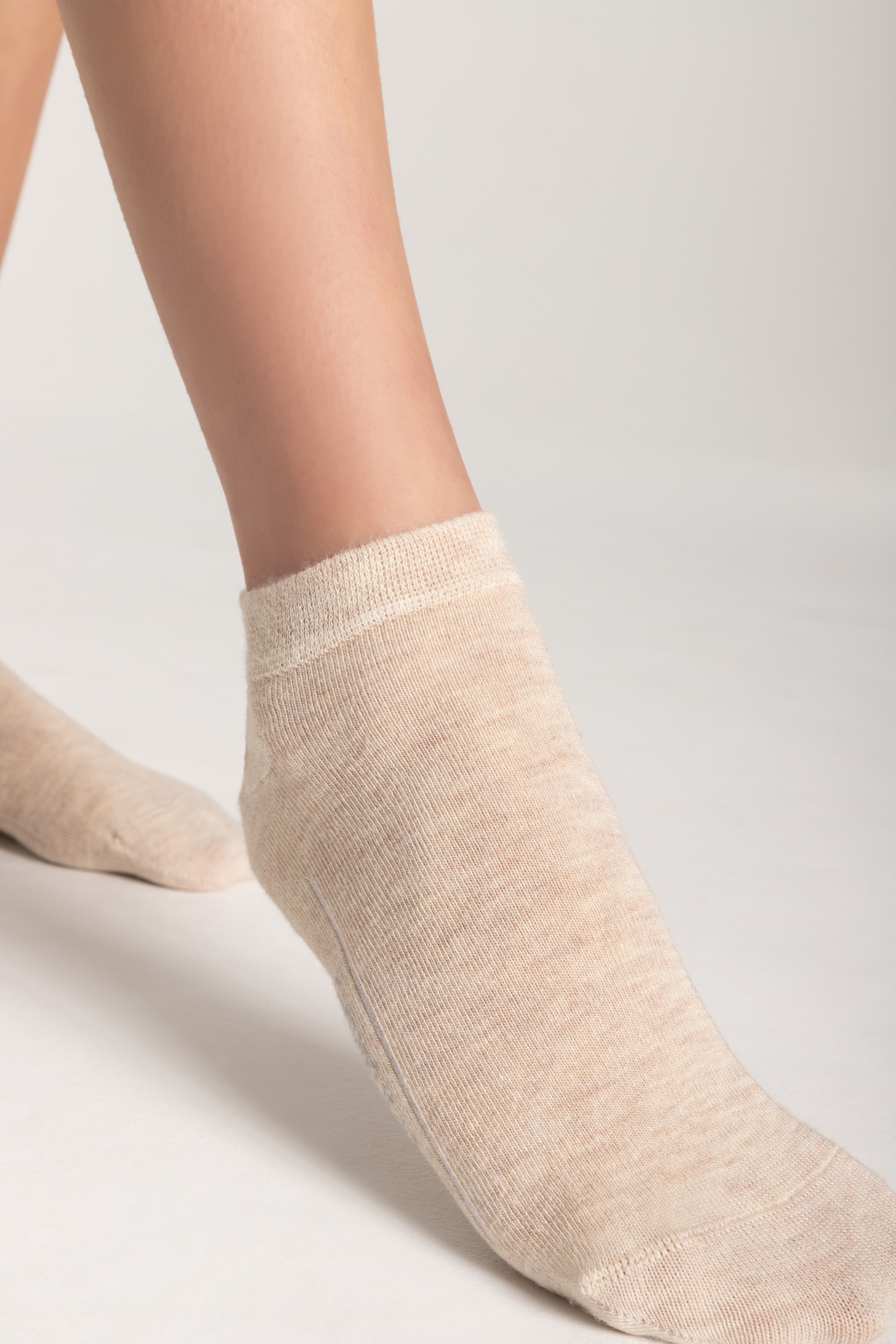 Camano Sneakersocken »ca-soft« 4 Stk. tlg. mit druckfreinem Bündchen