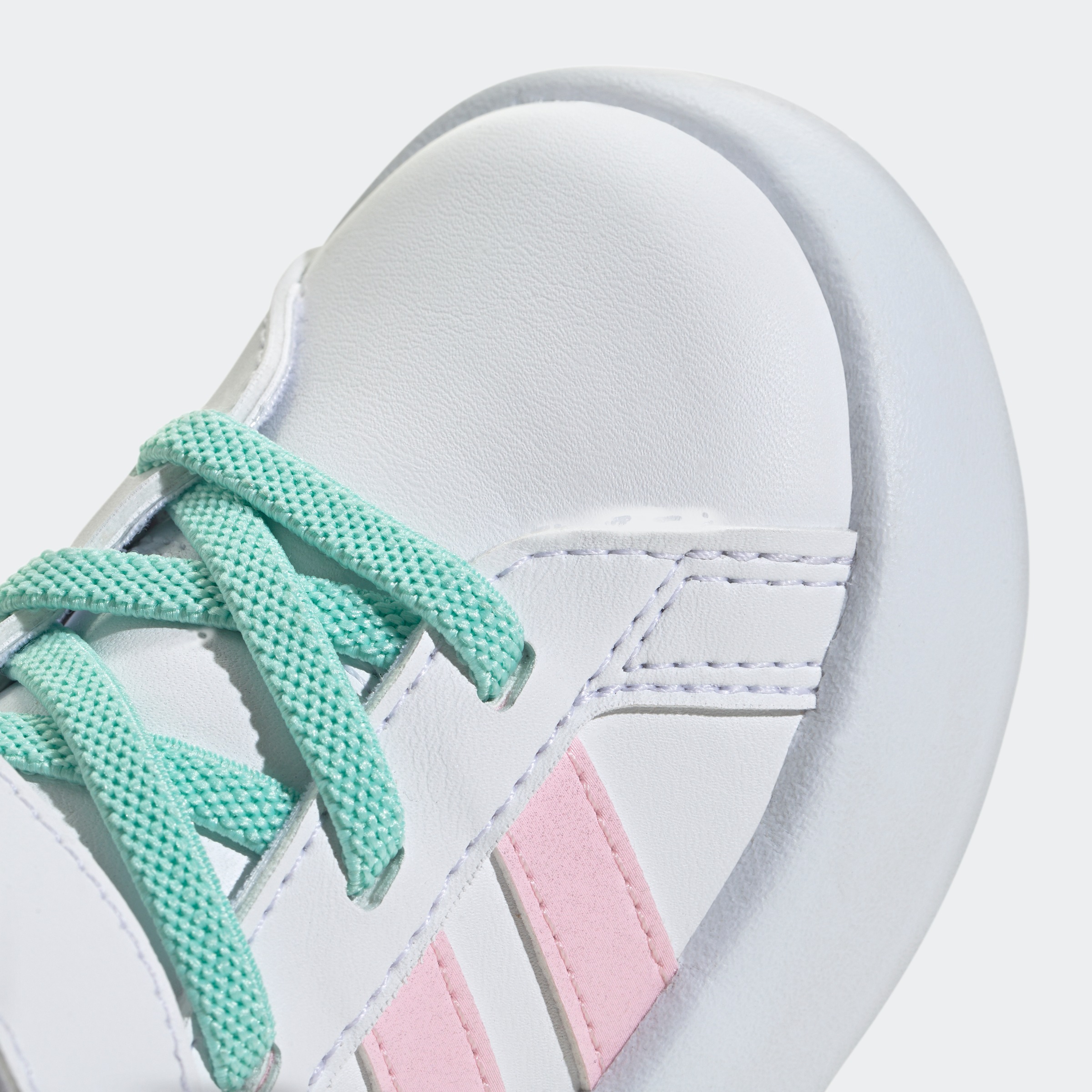 adidas Sportswear Sneaker »GRAND COURT MID KIDS«, Design auf den Spuren des adidas Superstar, für Kinder