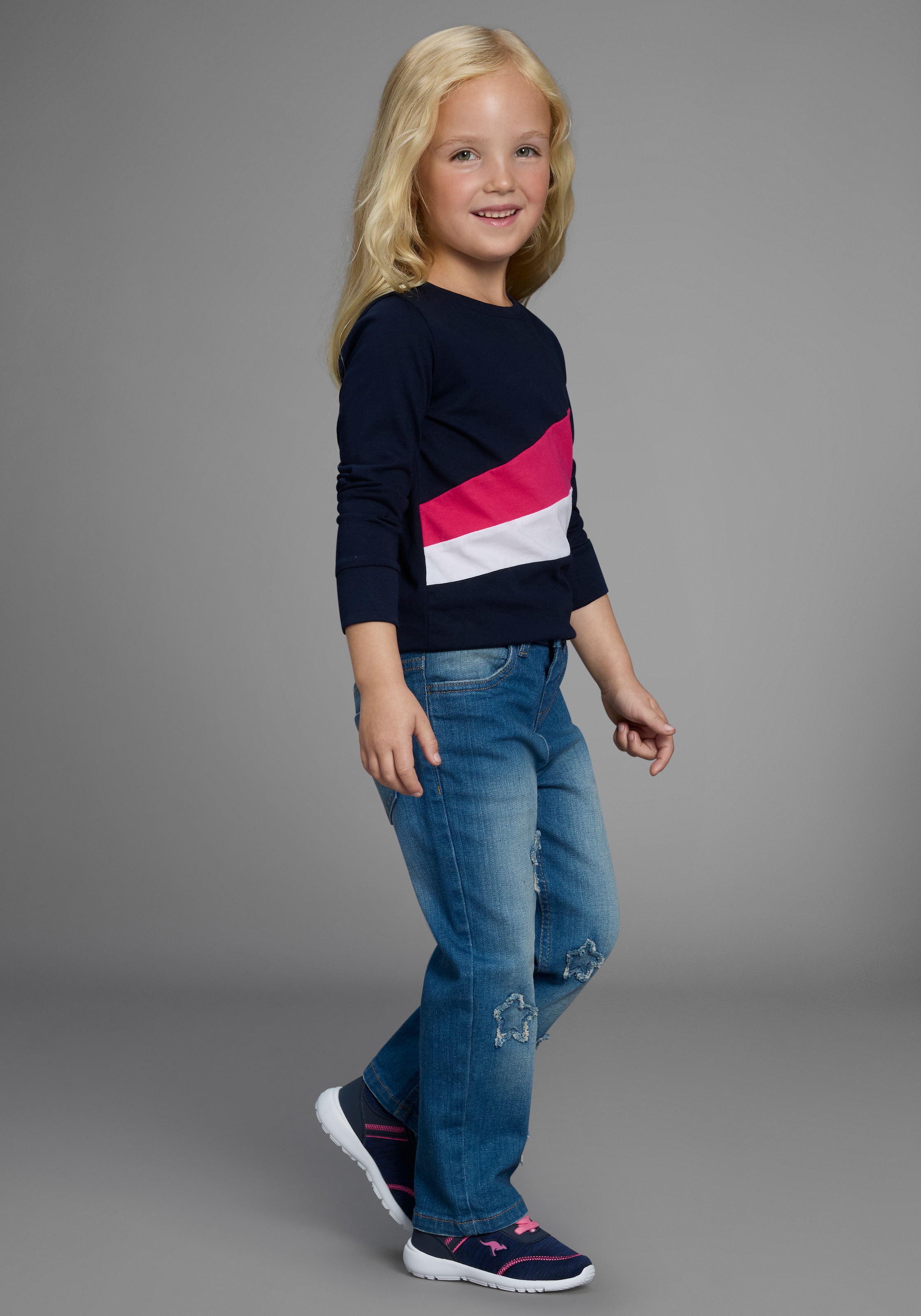 KangaROOS Stretch-Jeans »Stretchjeans mit Applikation« Jeans mit süßen Sternen-Aufnähern