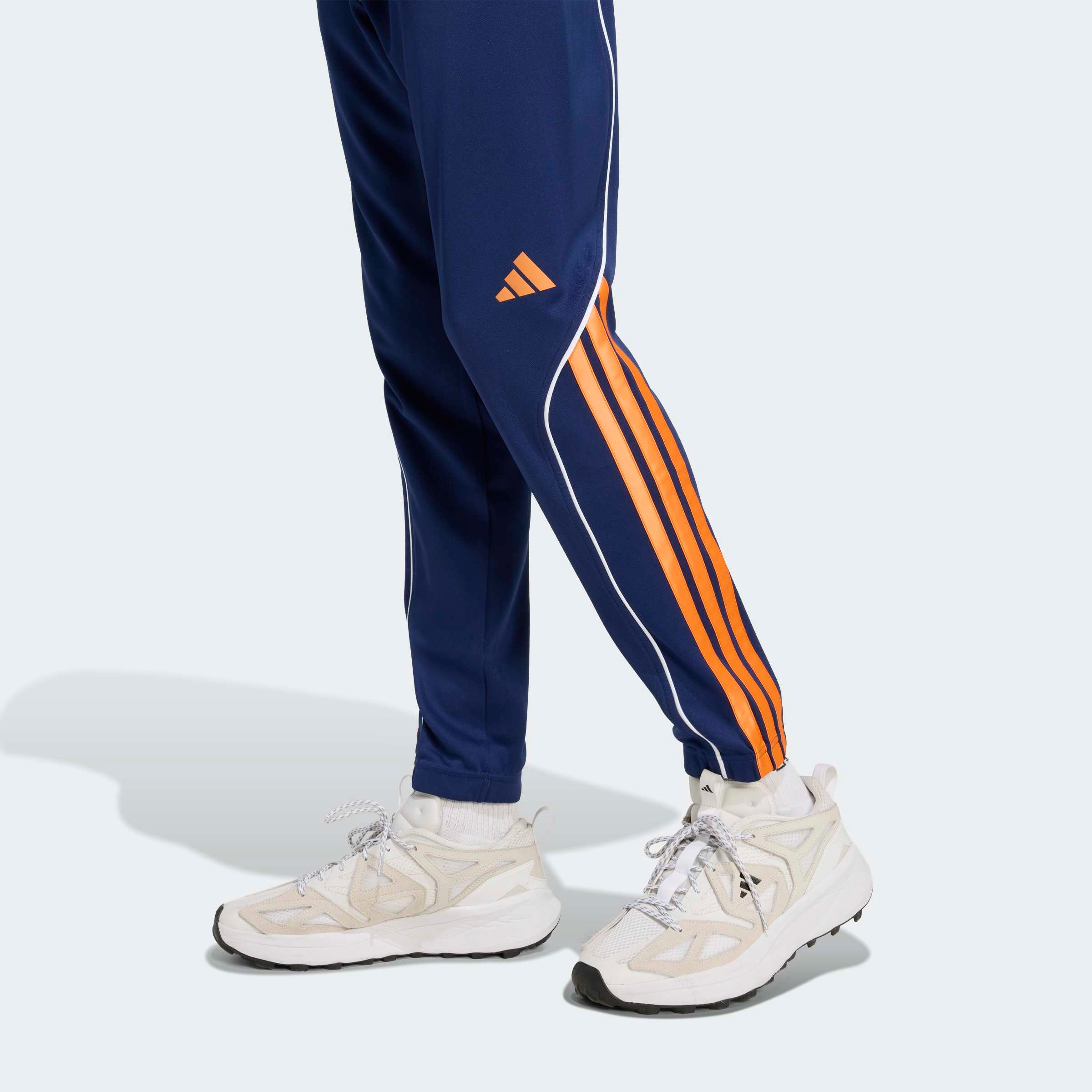 adidas Sportswear Trainingsanzug »STADIUM 3-STREIFEN« 2 tlg. zweiteiliges Set aus Jacke und Hose, aus leichtem Polyester