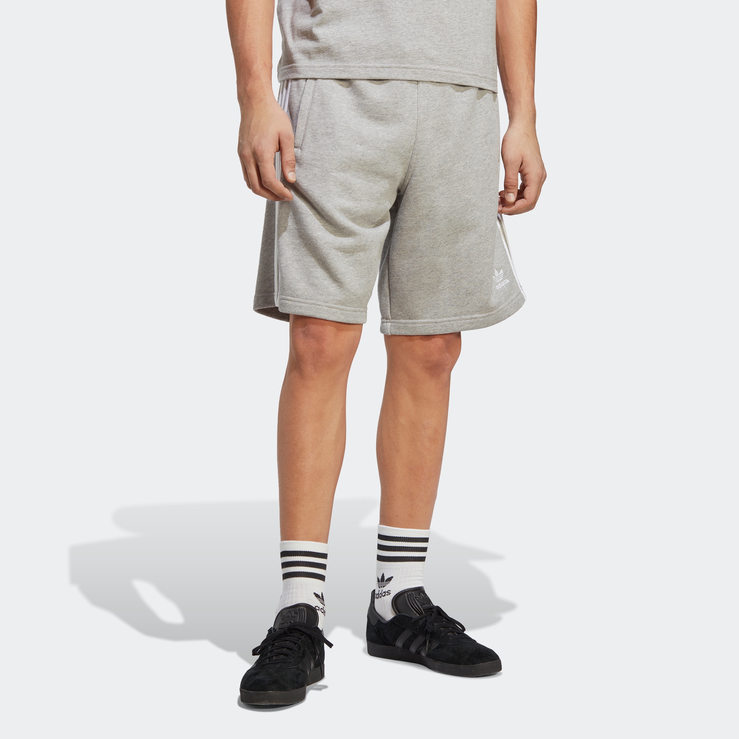 ♕ CLASSICS Originals »ADICOLOR Shorts (1 3-STREIFEN adidas SWEAT«, tlg.) bei