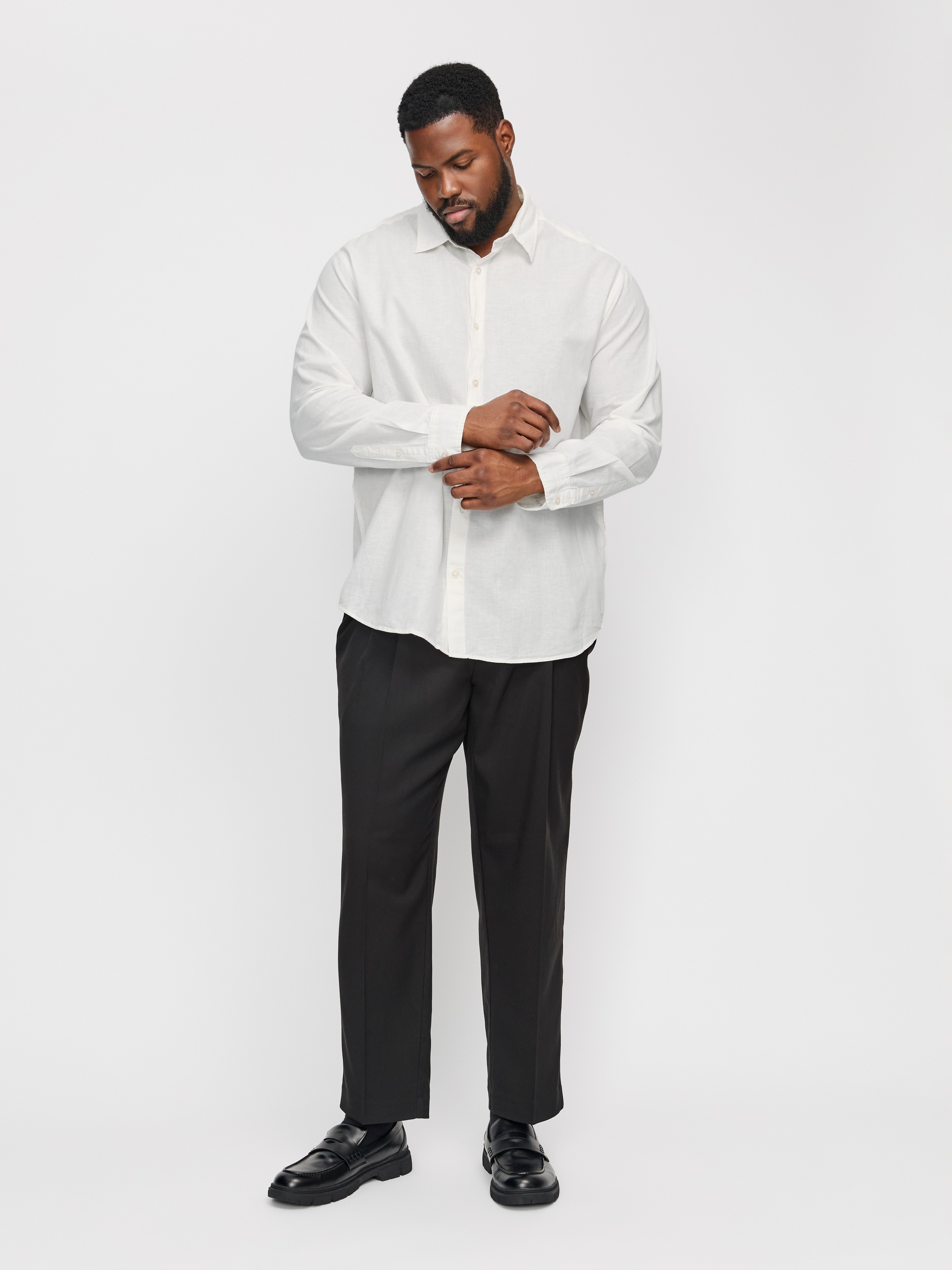 Jack & Jones PlusSize Langarmhemd »JJEBREEZE SHIRT LS SN PLS«, mit Hemdkragen
