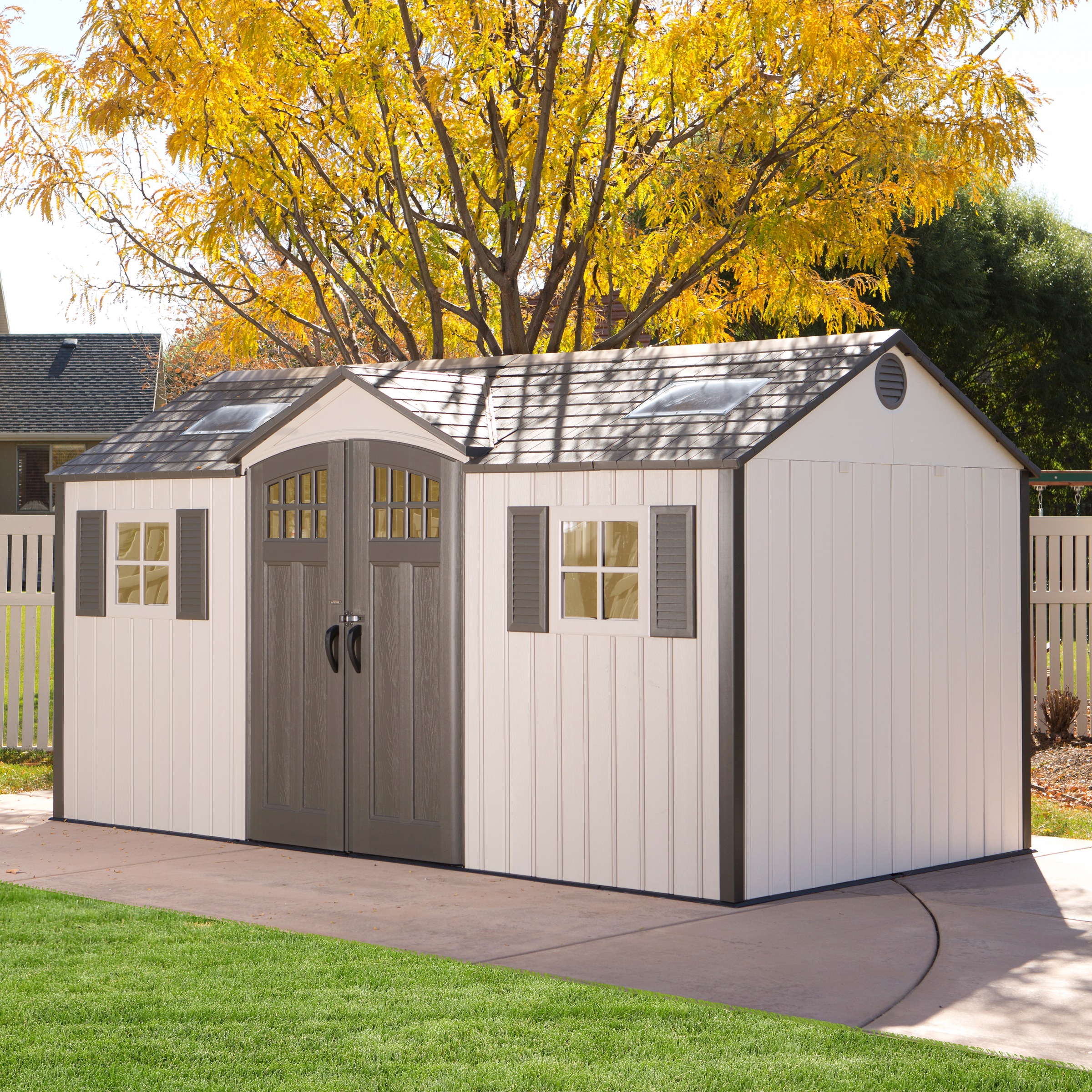 Lifetime, Gerätehaus »Castle« Kunststoff, inkl. Fußboden, Regale und Werkzeugtasche, grau, HDPE (High Density Polyethylen), Kunststoff, grau