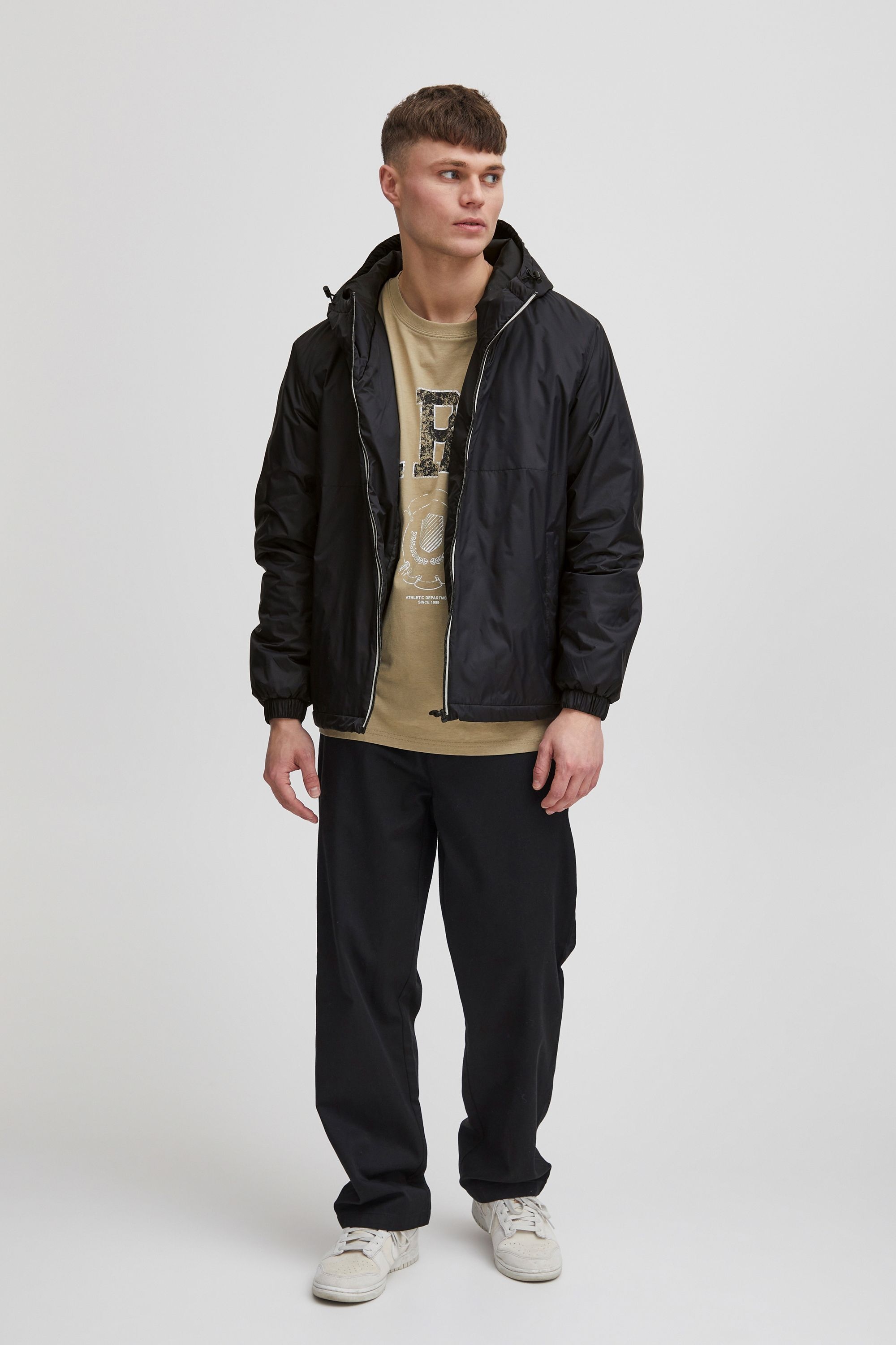 !Solid Windbreaker »Windbreaker SDGaron«, mit Kapuze