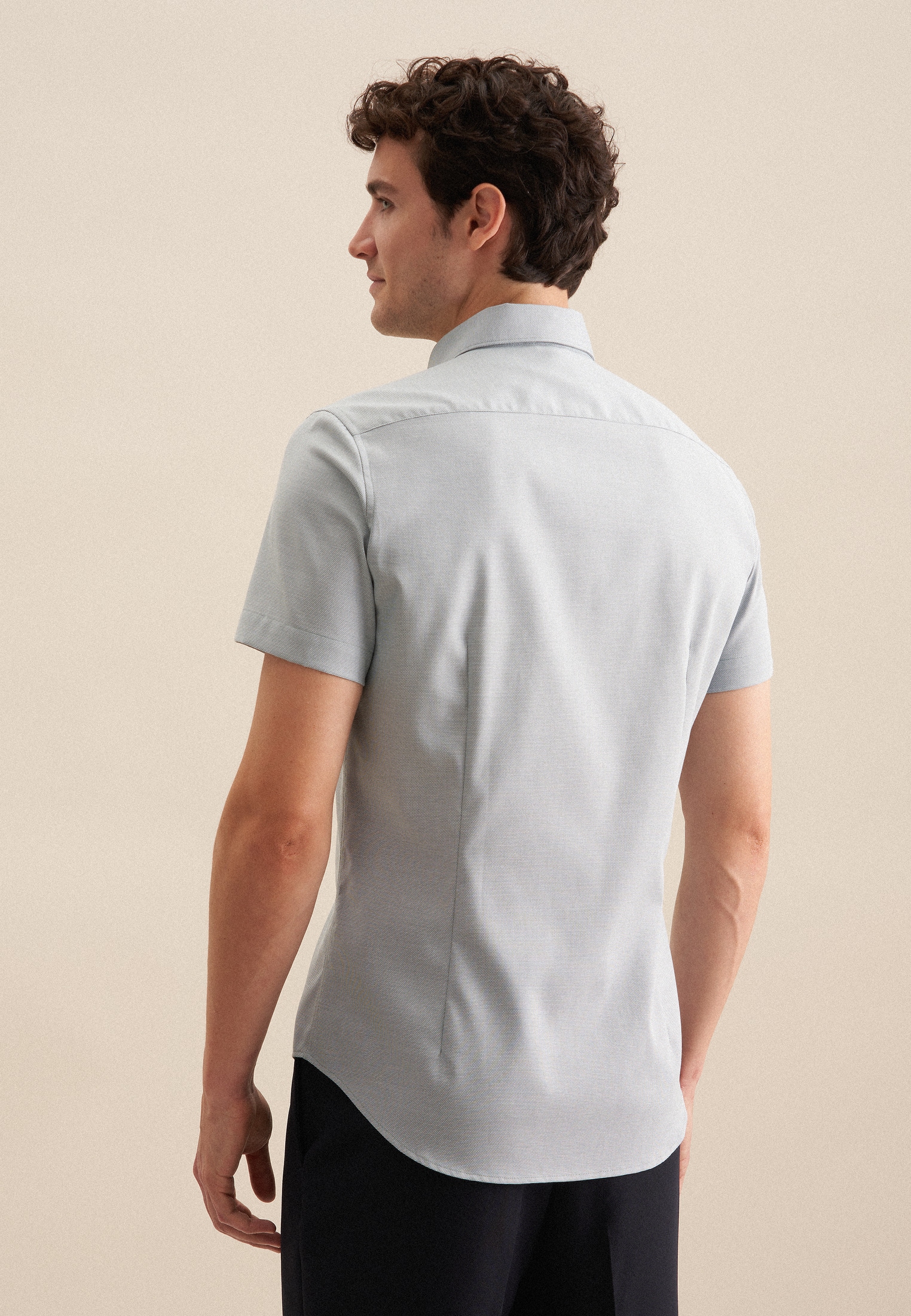 seidensticker Businesshemd »Shaped«, Shaped Kurzarm Button-Down-Kragen Struktur