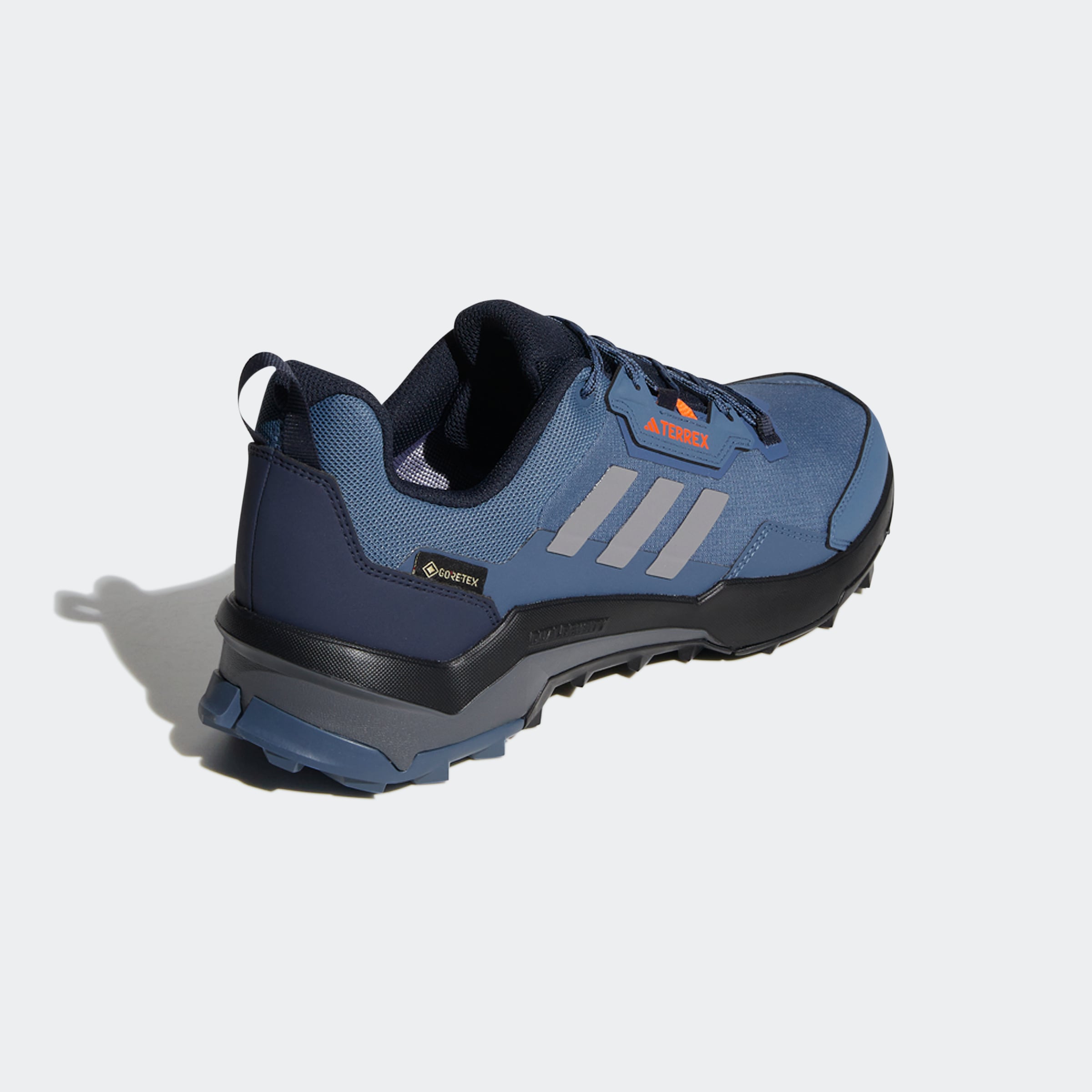 adidas TERREX Wanderschuh »TERREX AX4 GORE-TEX«, wasserdicht