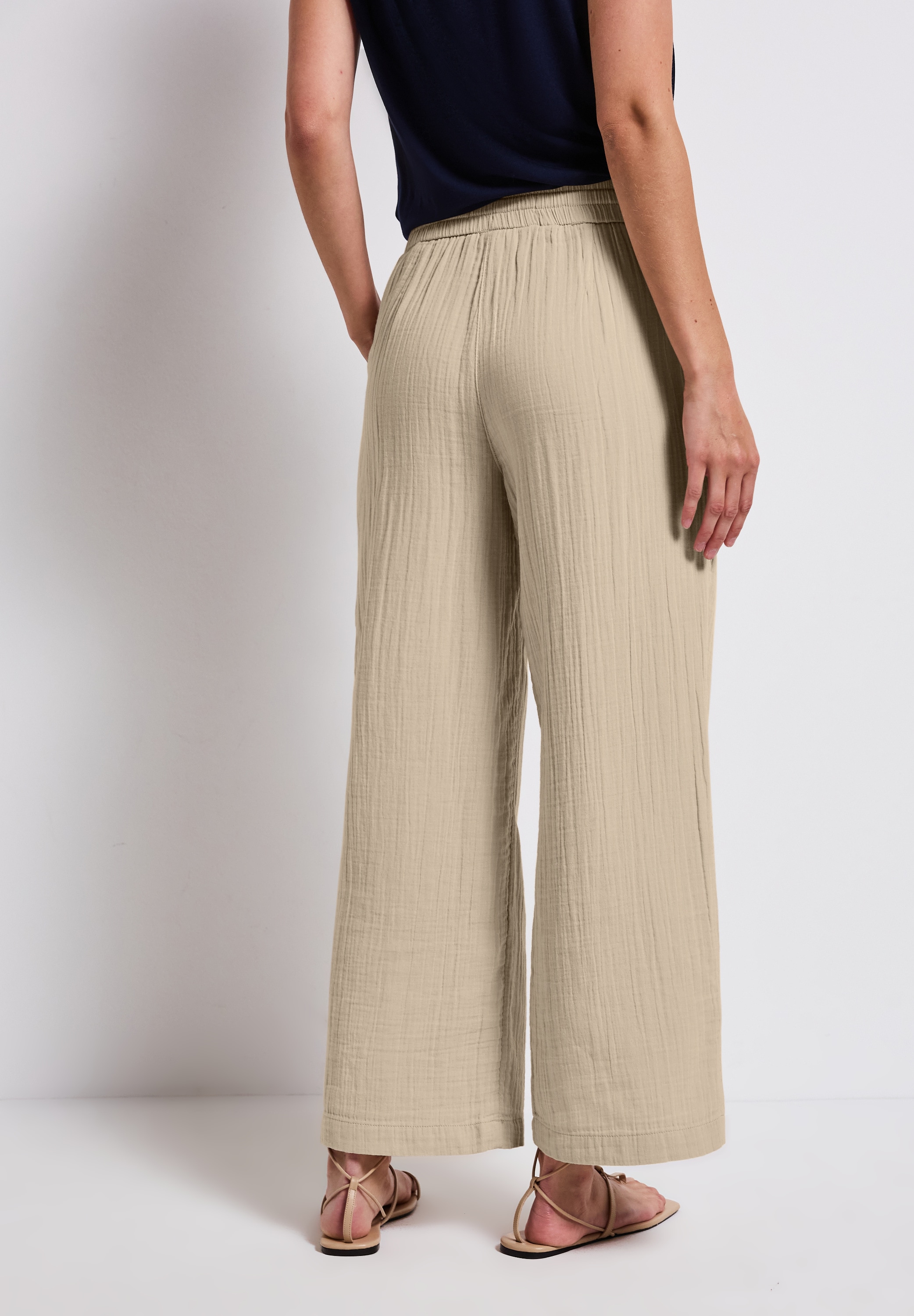 STREET ONE Stoffhose, mit elastischem Bund und Tunnelzug, im Musselin-Look