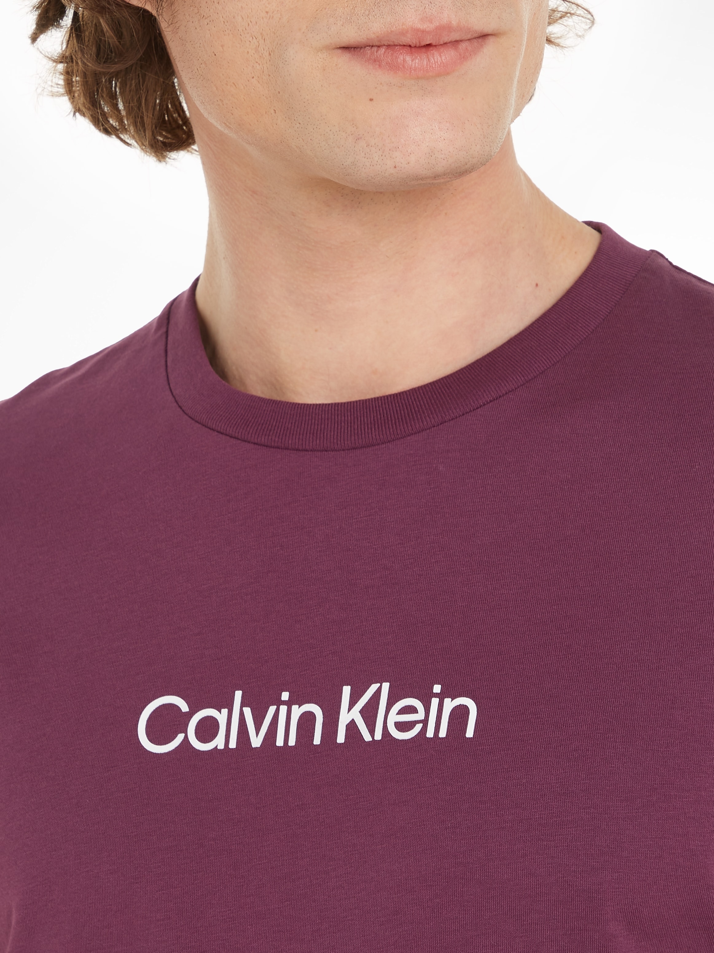 Klein mit COMFORT ♕ bei T-Shirt Calvin LOGO T-SHIRT«, aufgedrucktem »HERO Markenlabel