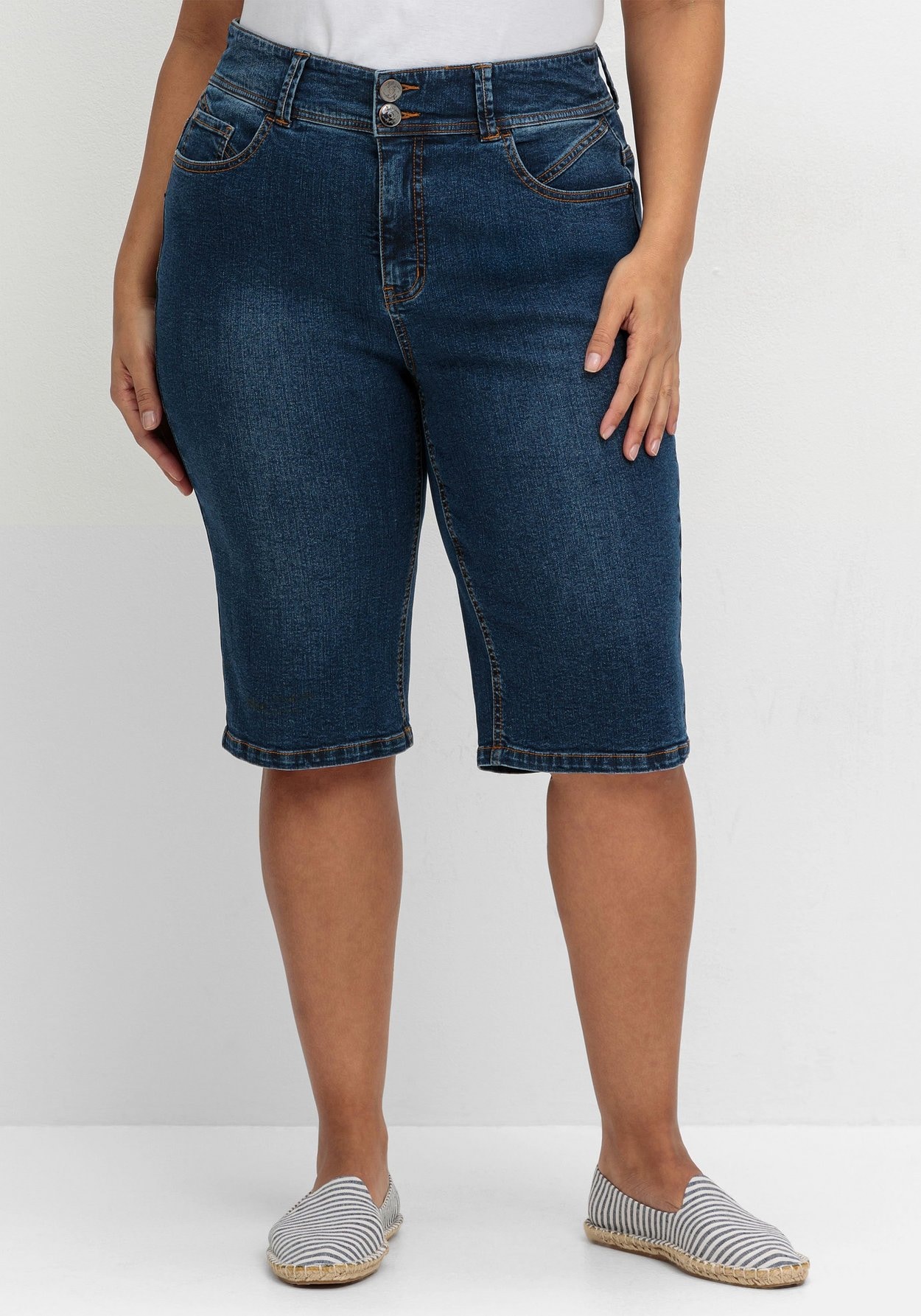 Sheego Jeansbermudas »Jeans-Bermudas im Curvy-Schnitt MANUELA«