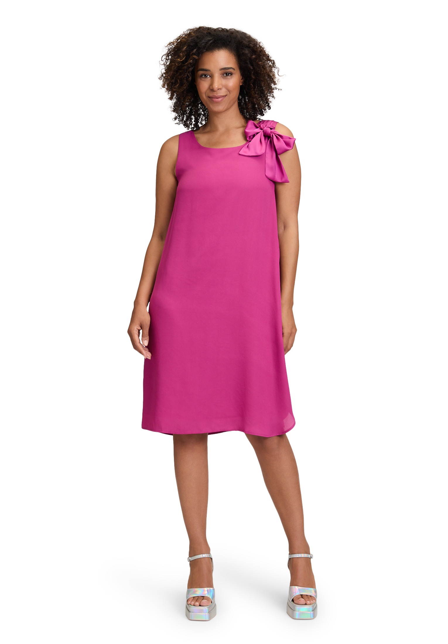 Cartoon Chiffonkleid »Chiffonkleid mit Schleifenknoten«