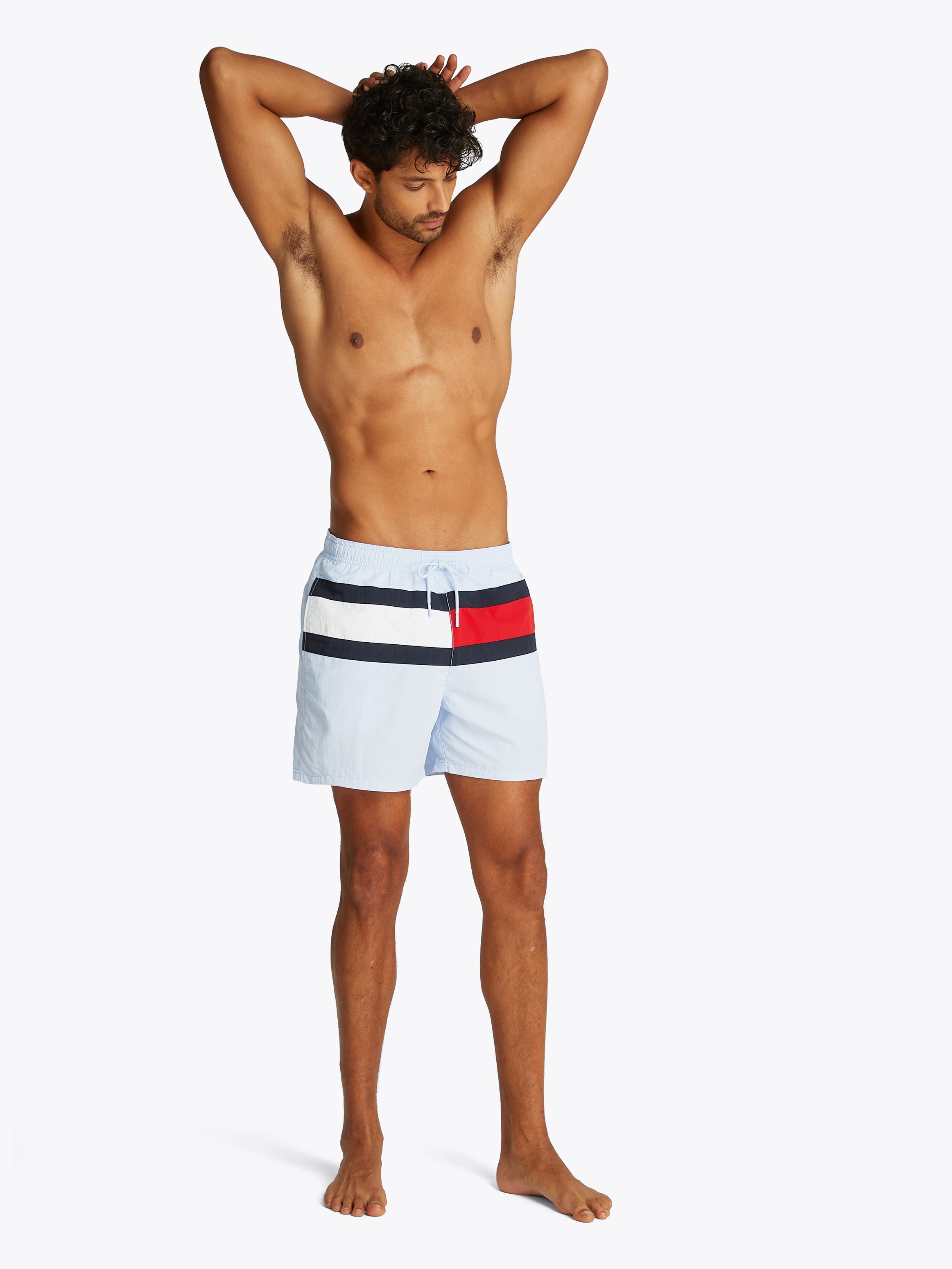 Tommy Hilfiger Swimwear Badeshorts »MEDIUM DRAWSTRING«, mit großem Logo
