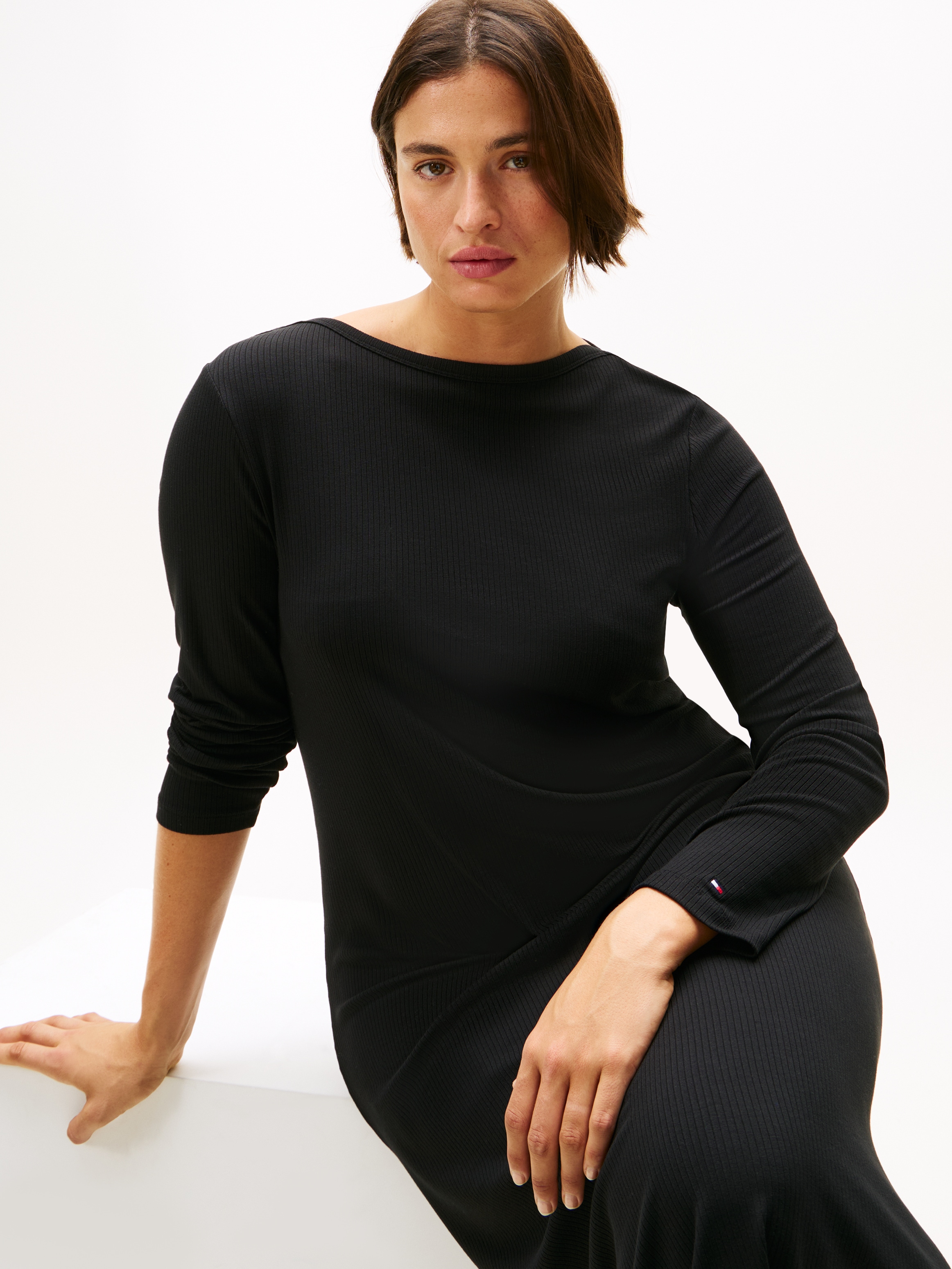 Tommy Hilfiger Curve A-Linien-Kleid »CRV 5X2 RIB FLARE MIDI DRESS LS«, in großen Größen, in gerippter Struktur und ausgestellter Form