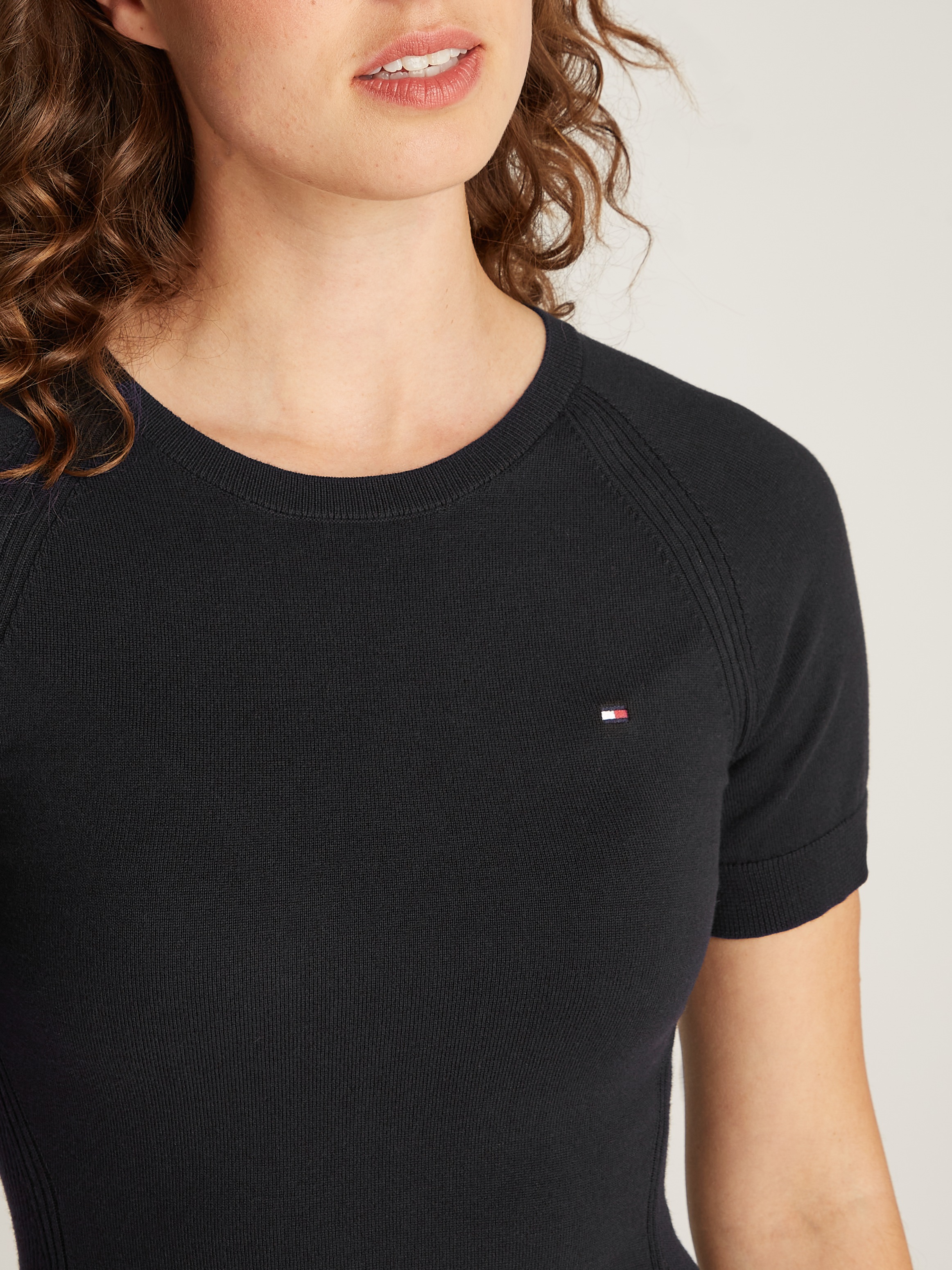 Tommy Hilfiger Jerseykleid »CO JERSEY STITCH F&F DRESS«, mit Logostickerei auf der Brust