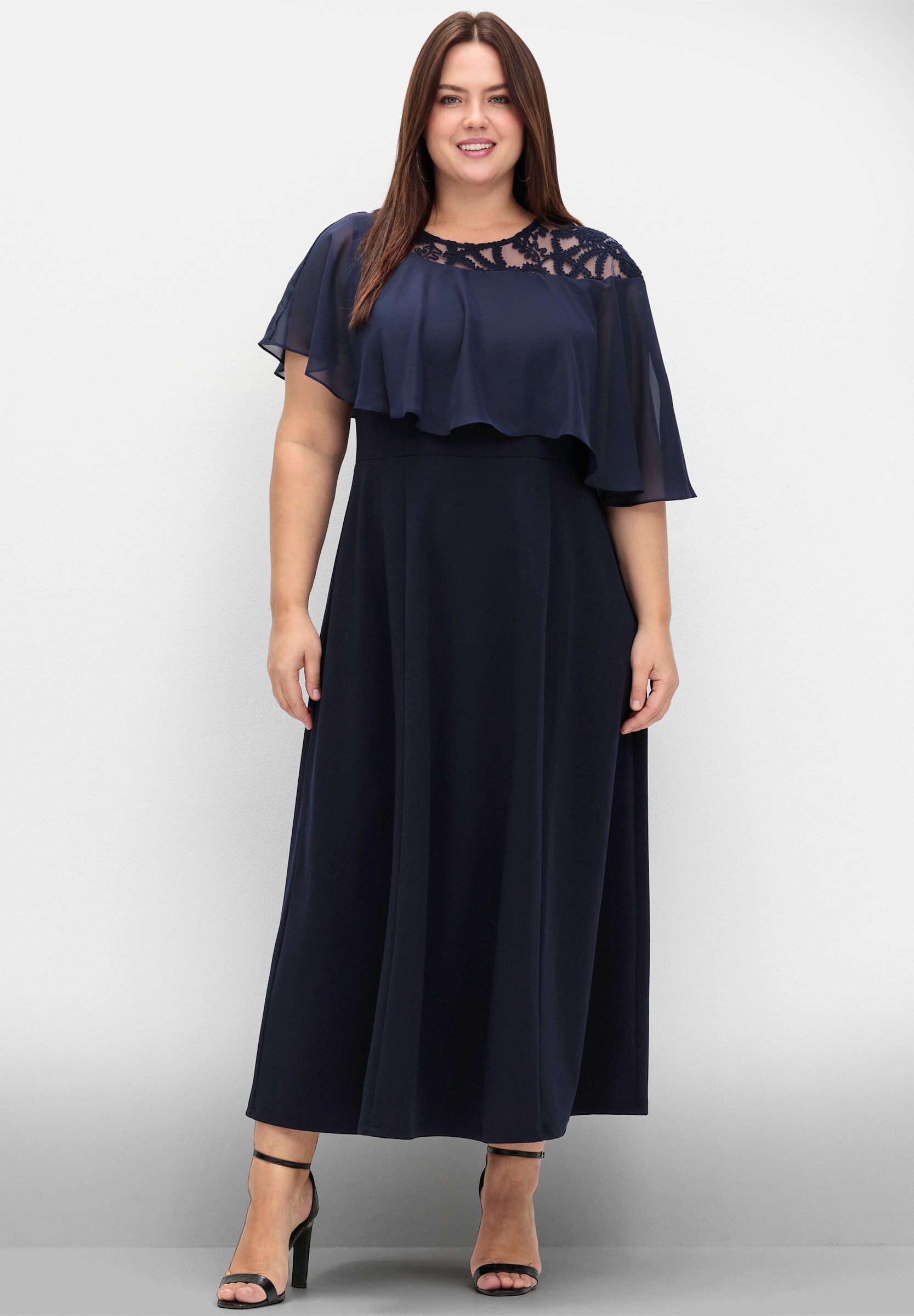 Sheego Jerseykleid »Abendkleid Abendkleid mit Chiffon-Cape« Ohne Tasche mit Cape aus Spitze, in Midilänge