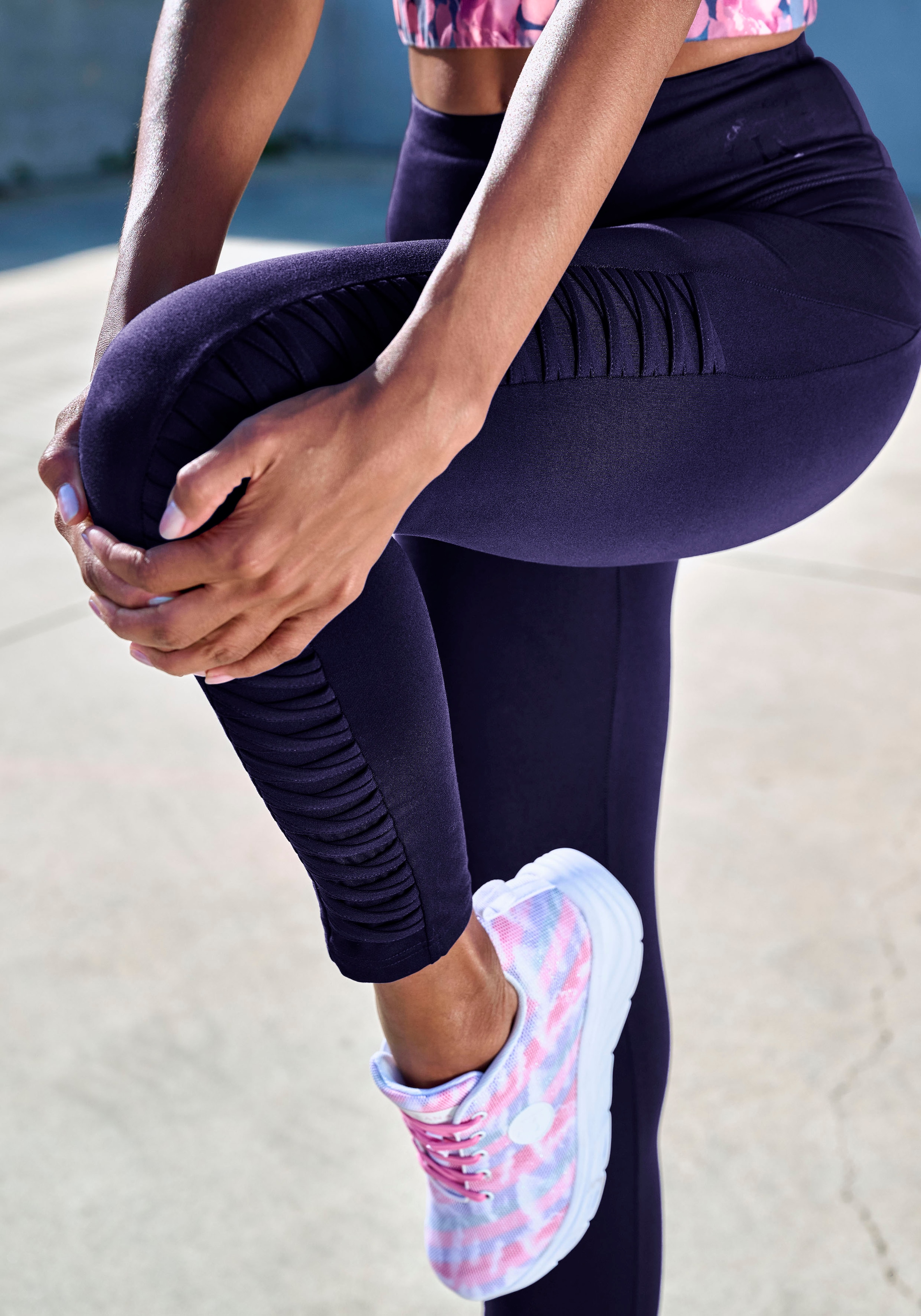LASCANA ACTIVE Funktionsleggings, mit Zierschnürung