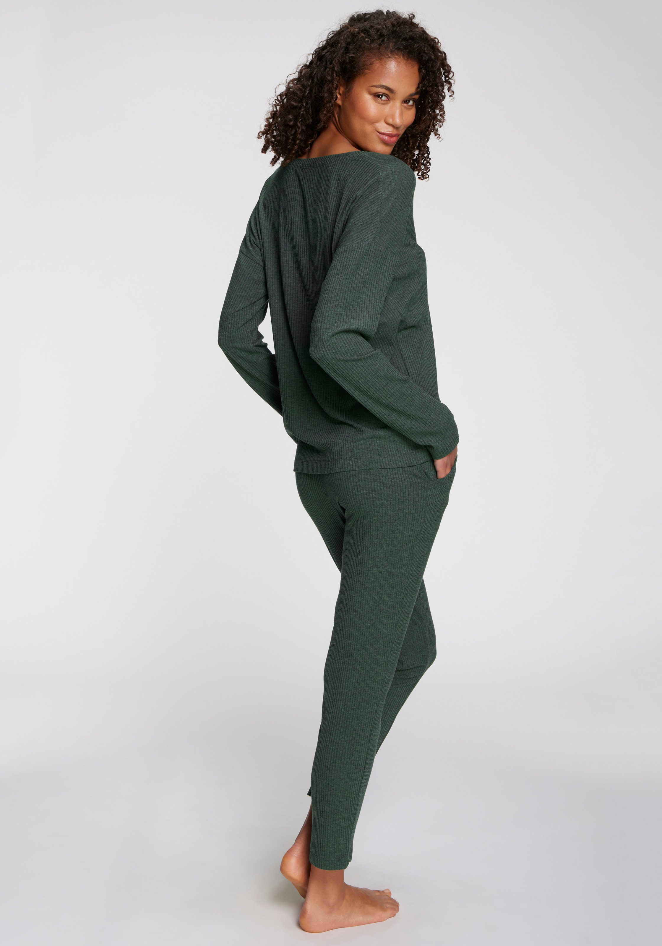 s.Oliver Longsleeve, Aus weicher Rippqualität
