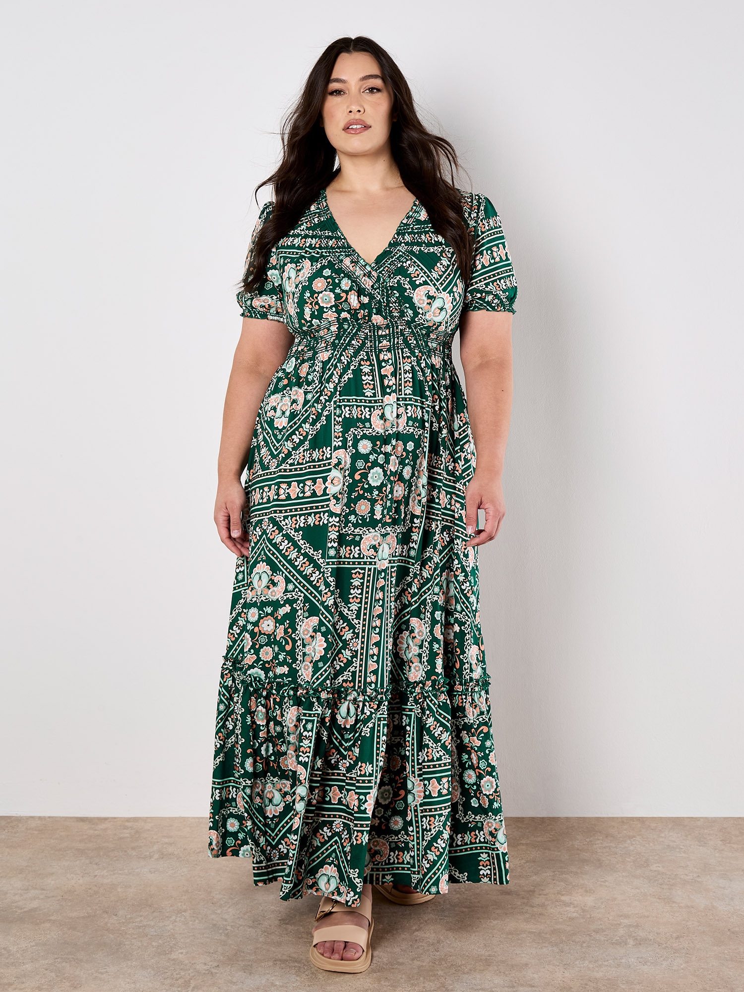 Apricot Maxikleid »Maxikleid« mit Smokband und Volant