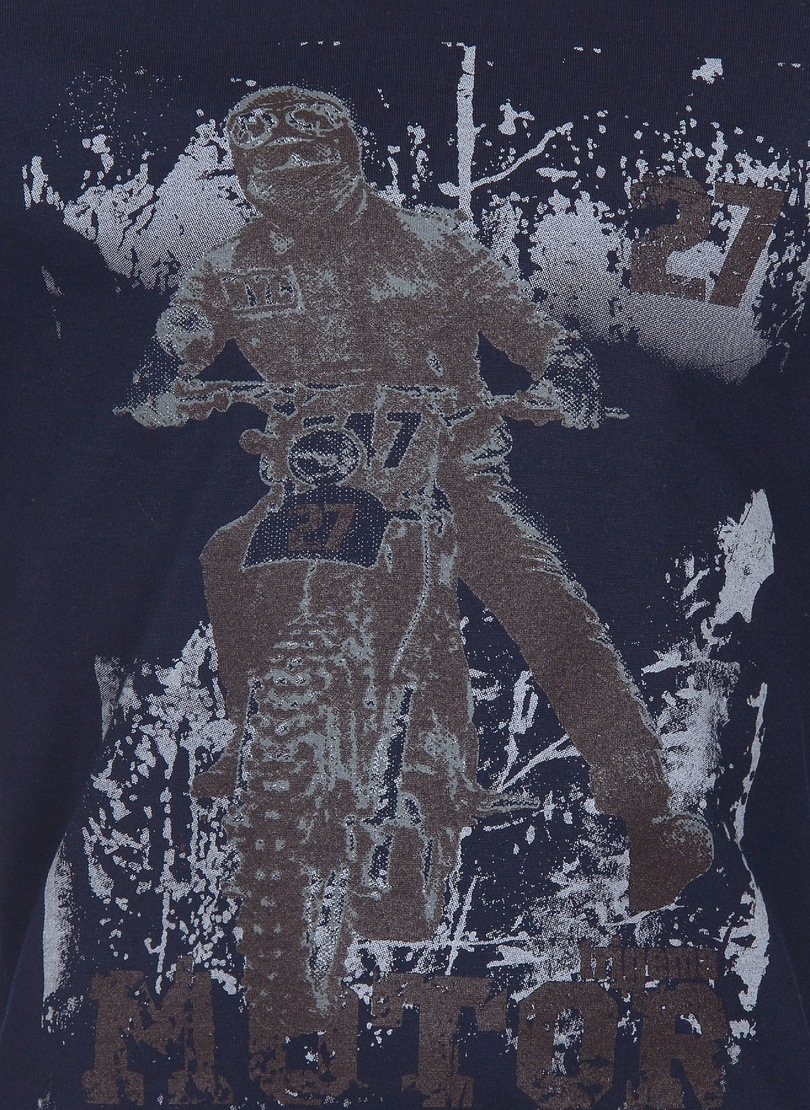 Trigema T-Shirt »TRIGEMA Langarm-Shirt mit Motorrad-Druckmotiv«, (1 tlg.)