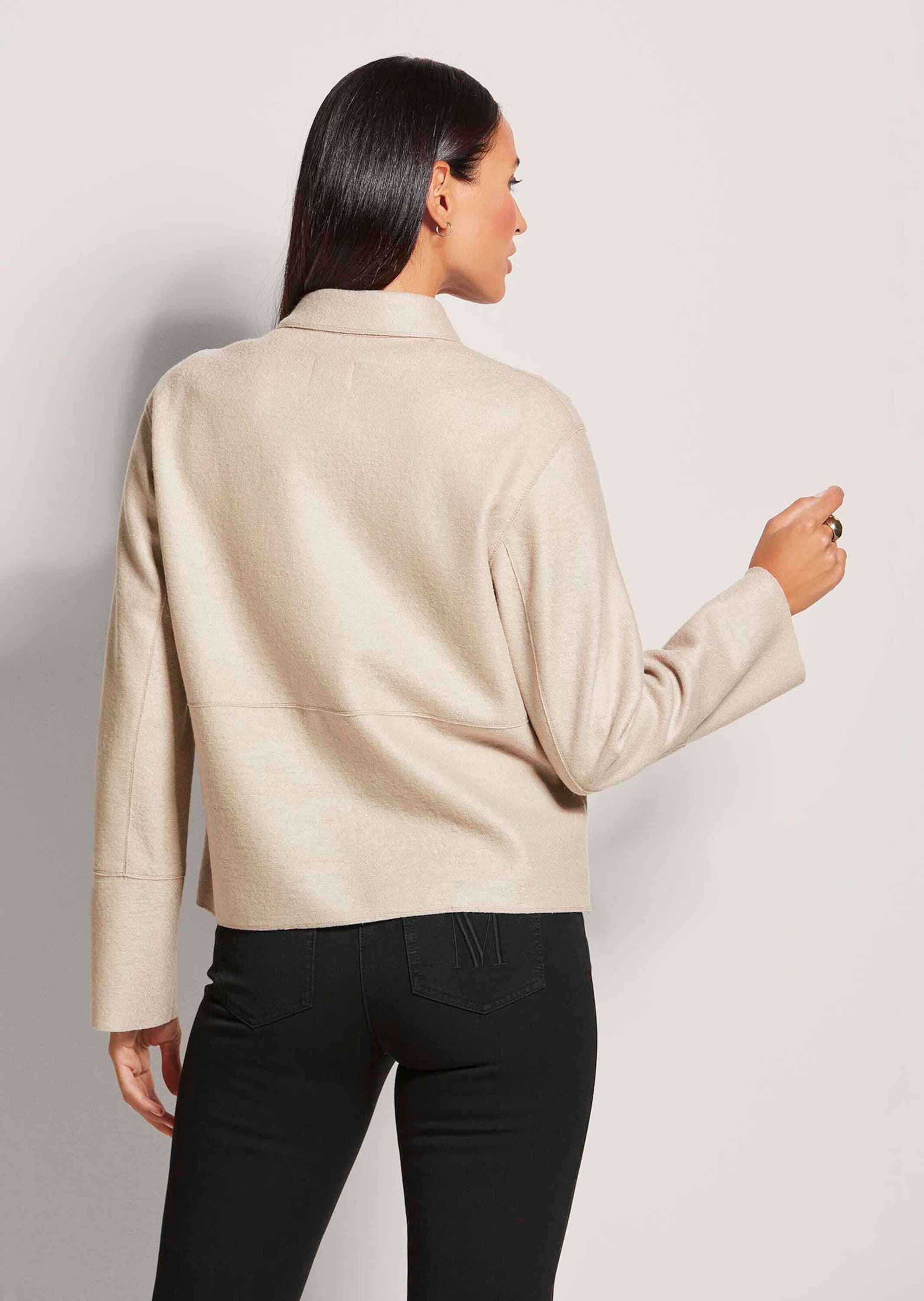 MADELEINE Kurzblazer »Kurzblazer Wollblazer mit Klappkragen und Pattentaschen«