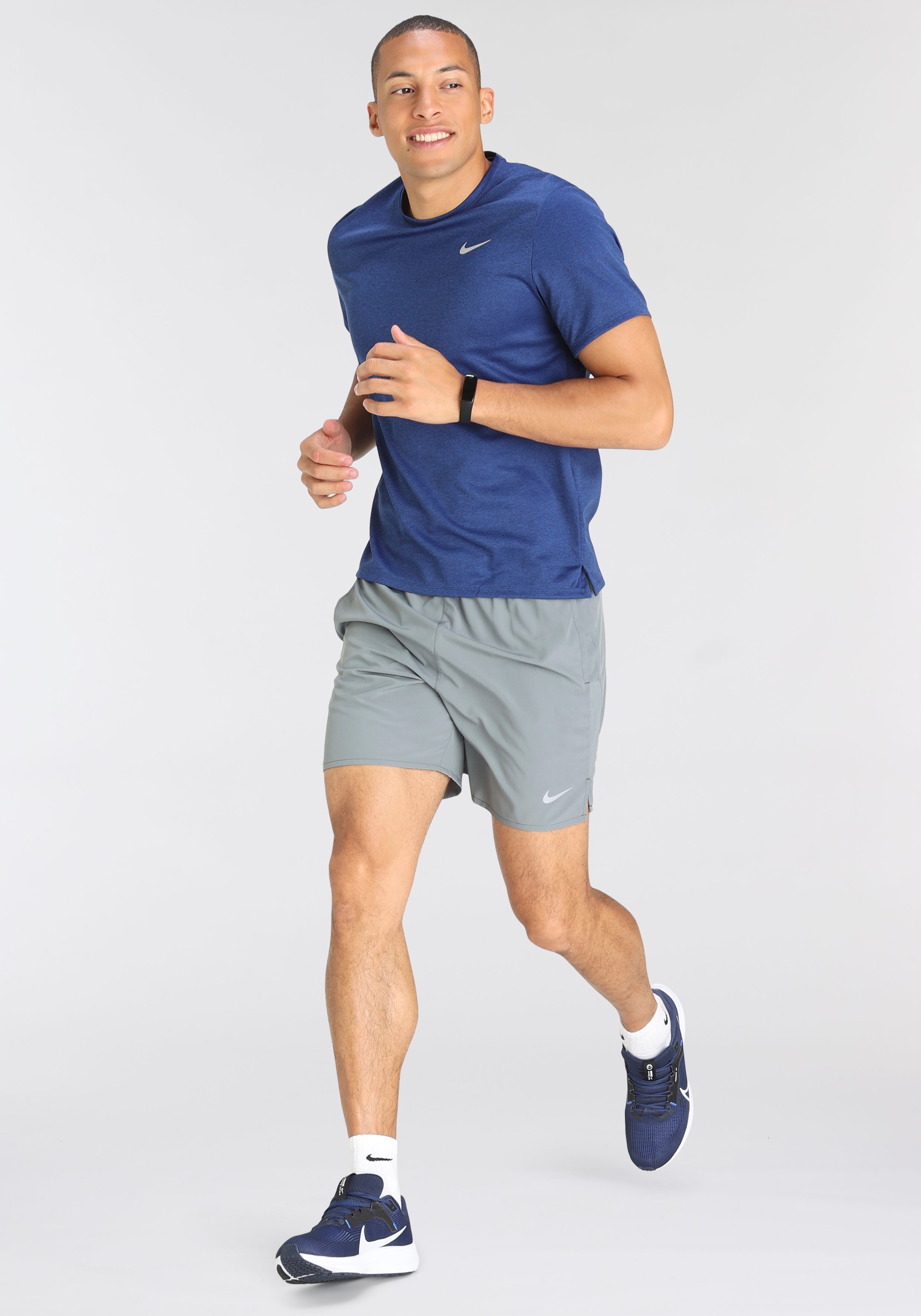 Nike Laufshorts »DRI-FIT CHALLENGER MEN'S  UNLINED RUNNING SHORTS«