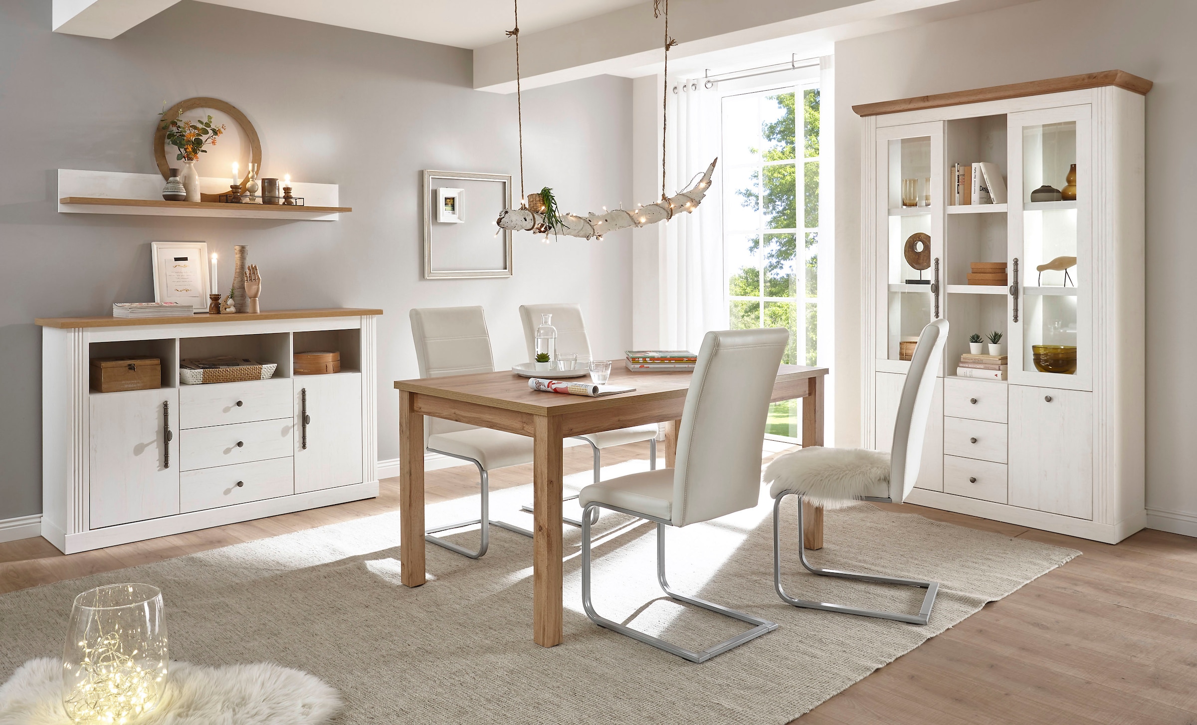 Home affaire Sideboard »Westminster«, im romantischen Landhausstil