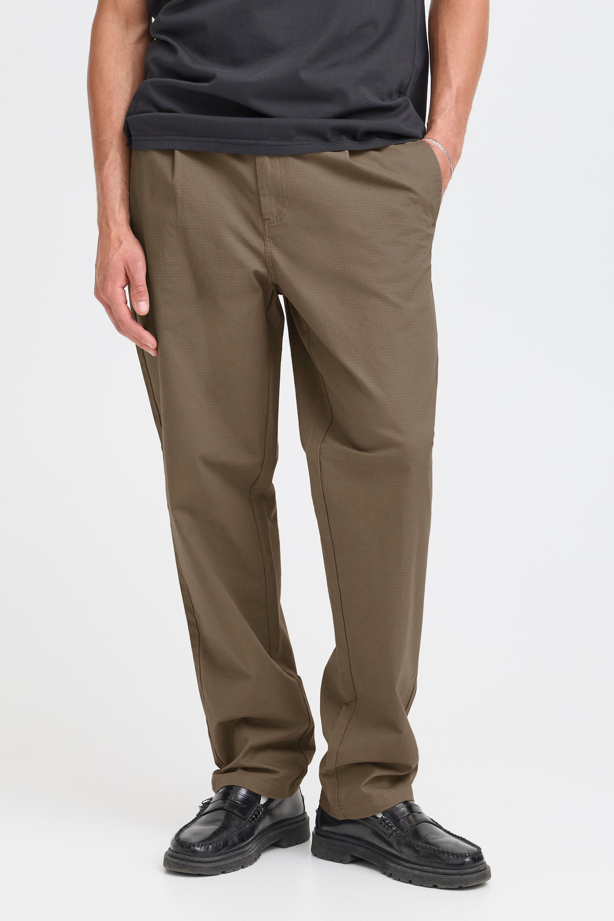!Solid Chinohose »Chinohose SDLiam«
