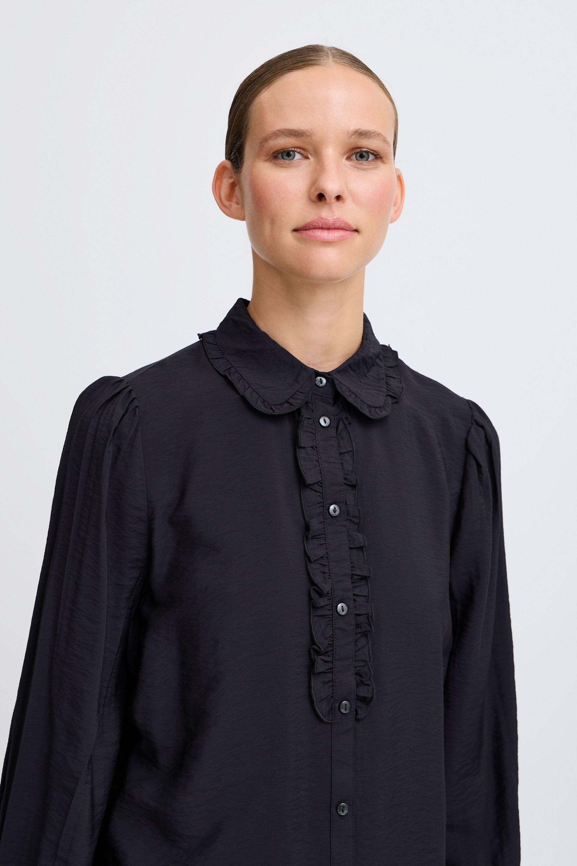 b.young Langarmbluse »Langarmbluse BYIBINE FRILL SHIRT«