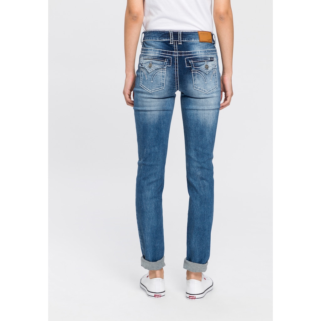Arizona Skinny-fit-Jeans »mit Kontrastnähten und Pattentaschen«