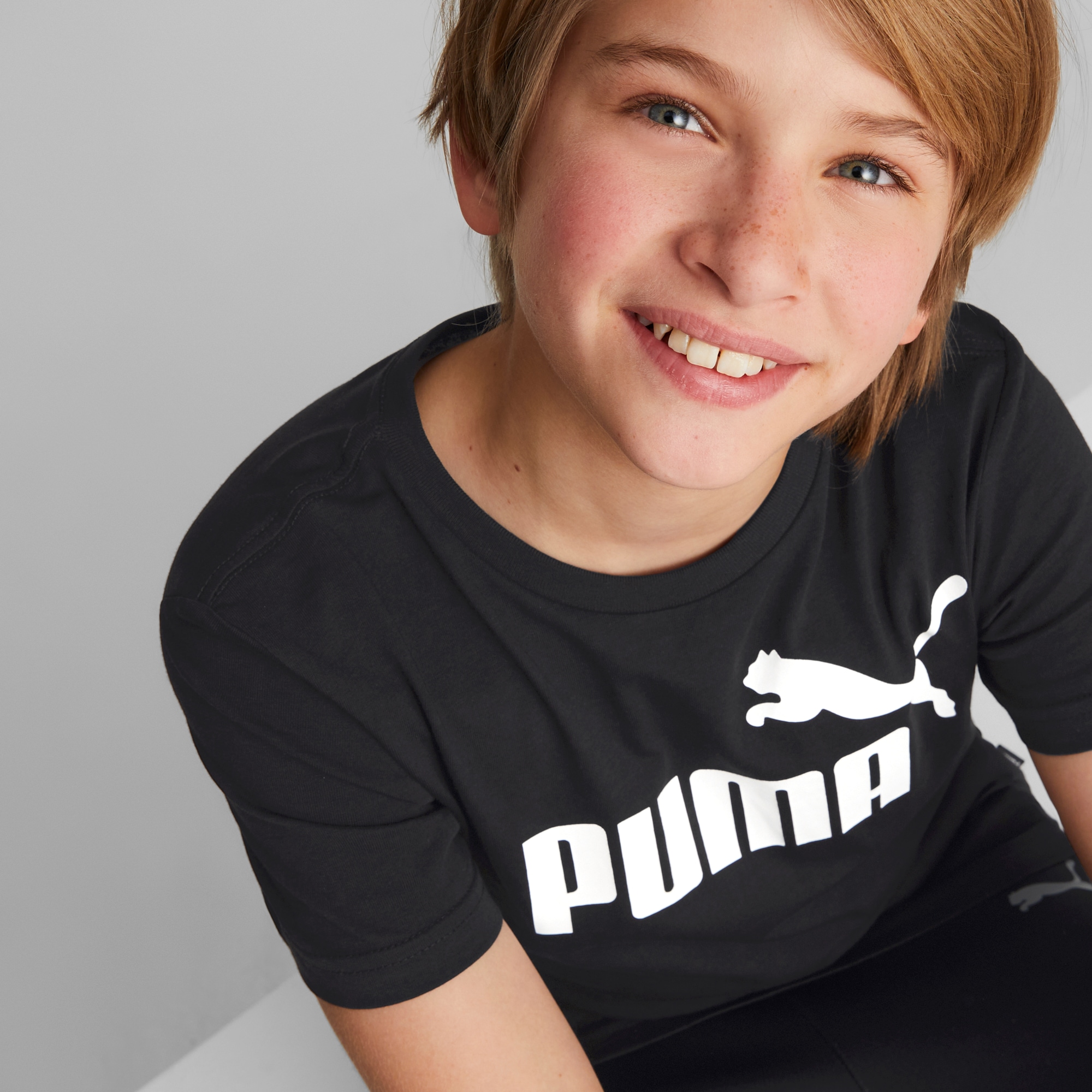 PUMA T-Shirt »ESS LOGO TEE B«