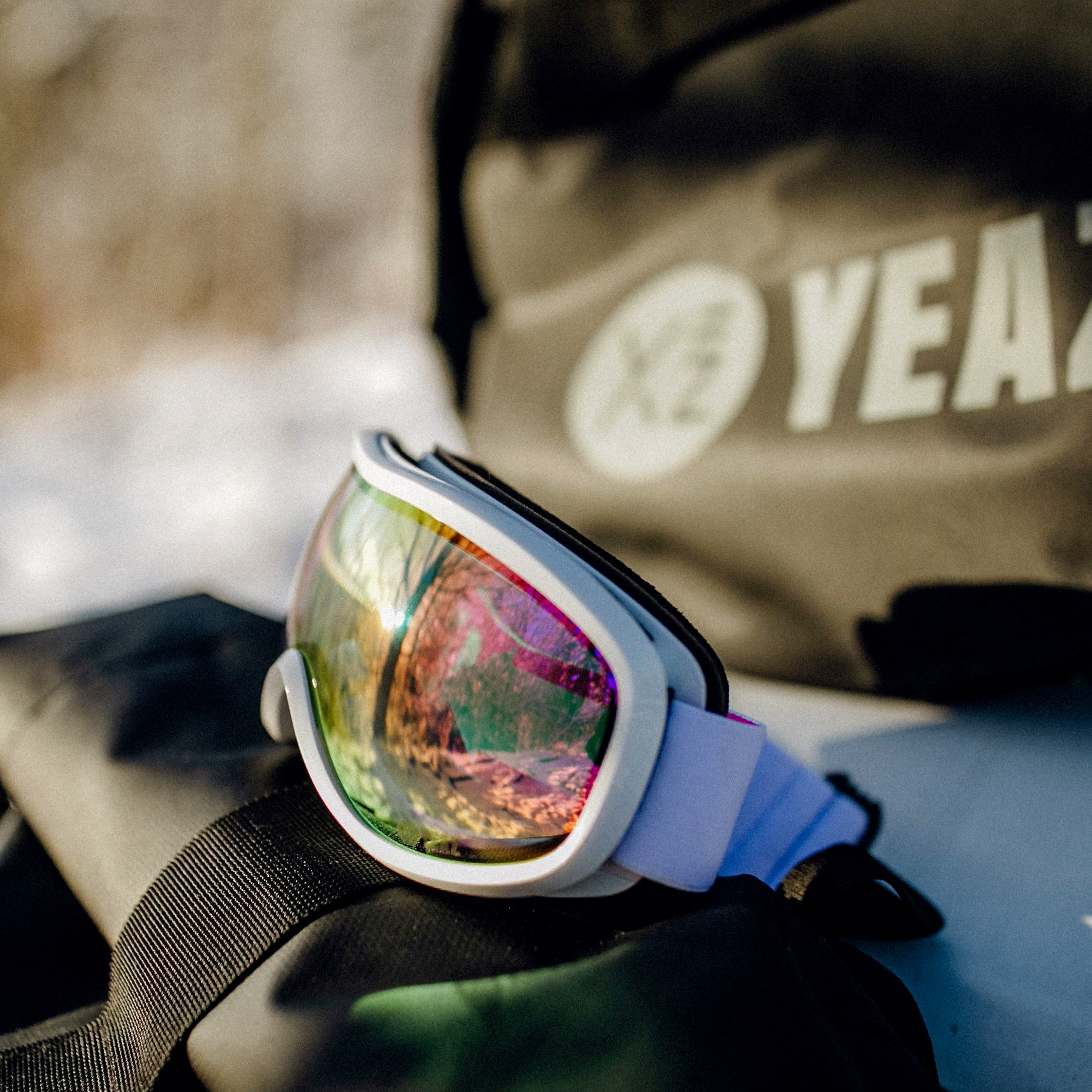 YEAZ Snowboardbrille »Ski- und Snowboard-Brille pink/weiss STEEZE«