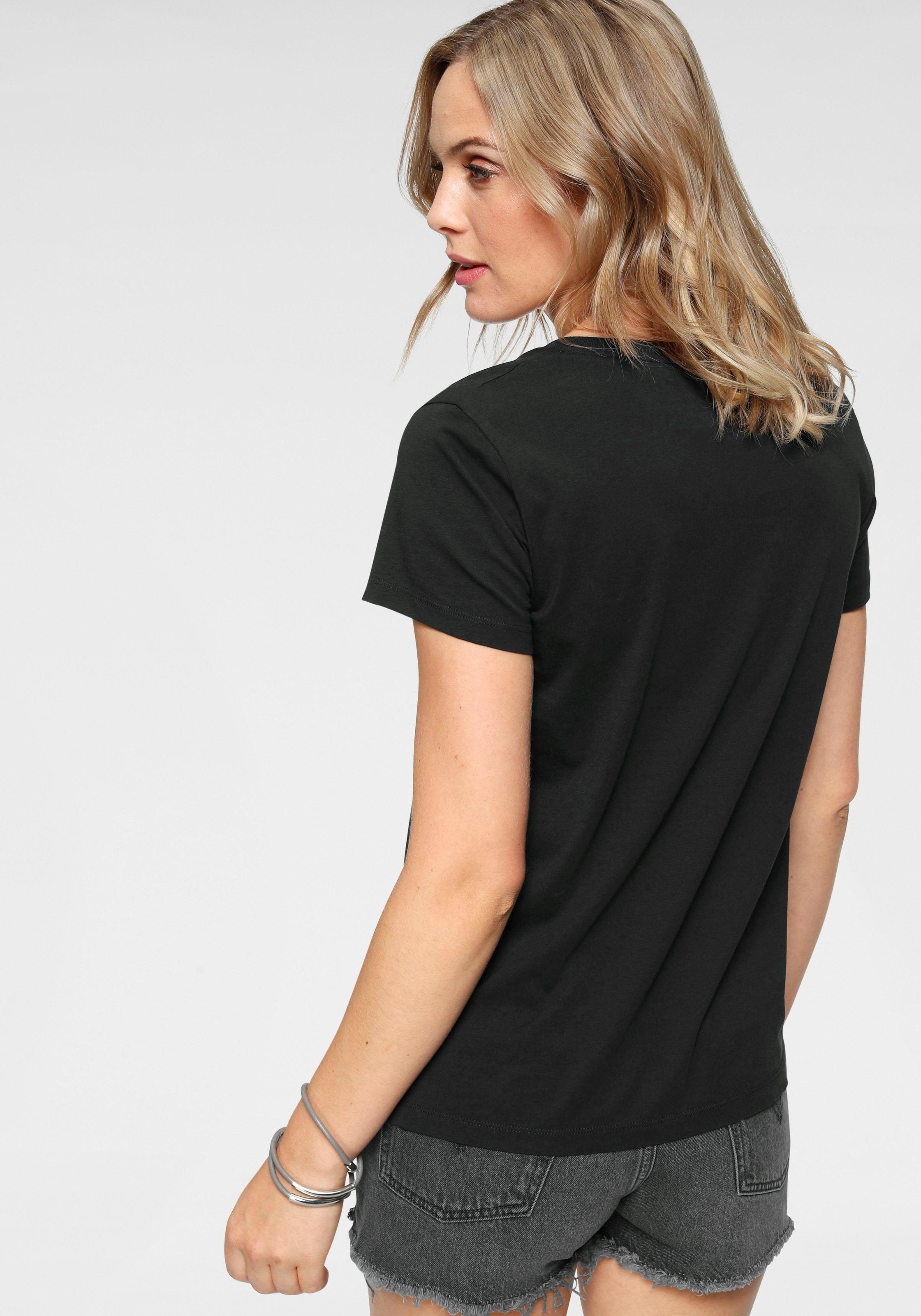 Levi's® V-Shirt »Perfect Tee«, mit kleinem Batwing- Logo